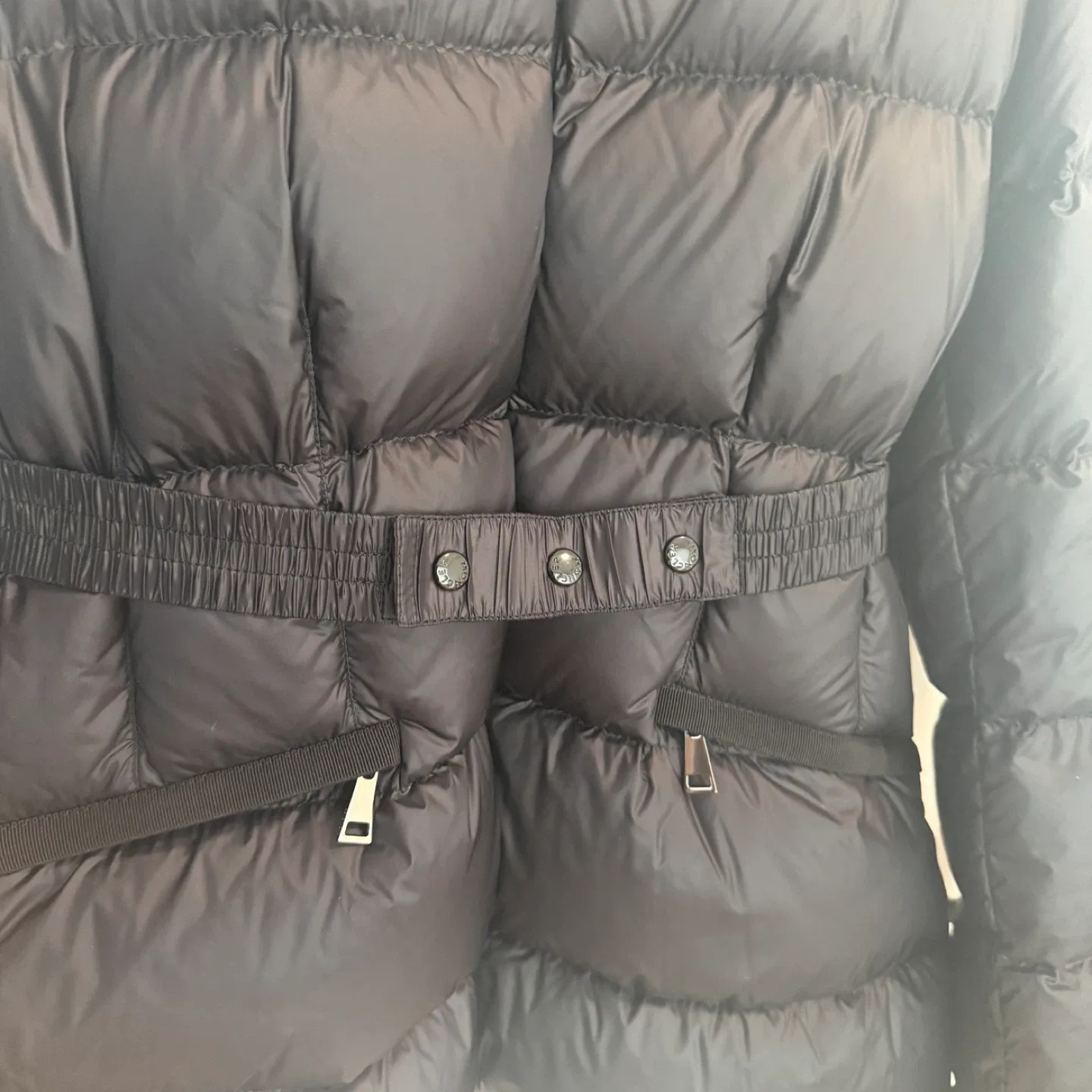 Authentic Moncler Boed with fox fur trim (size 2) image indicator(7)