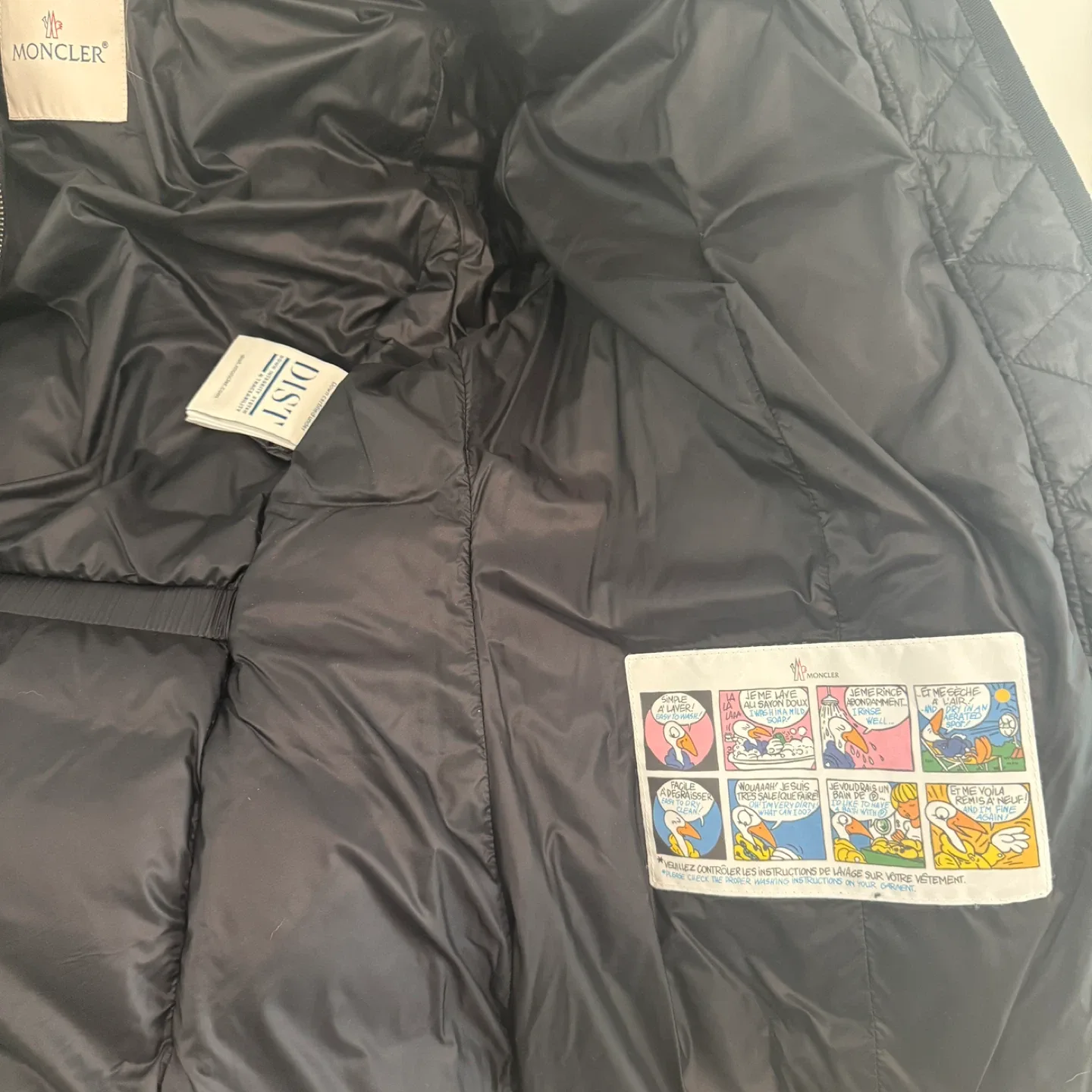 Authentic Moncler Boed with fox fur trim (size 2) image indicator(9)