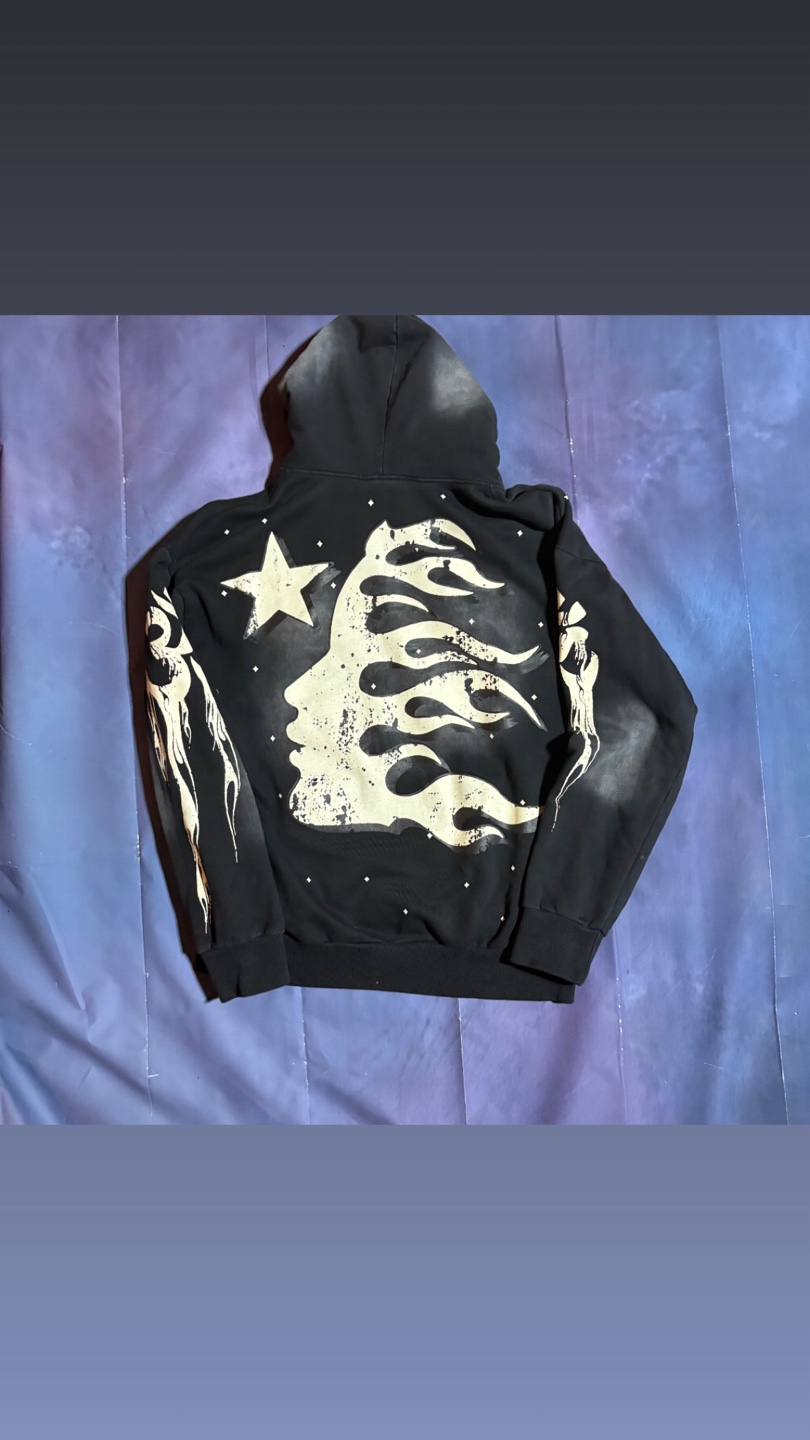 (BRAND NEW) Black Hellstar Hoodie - photo 3
