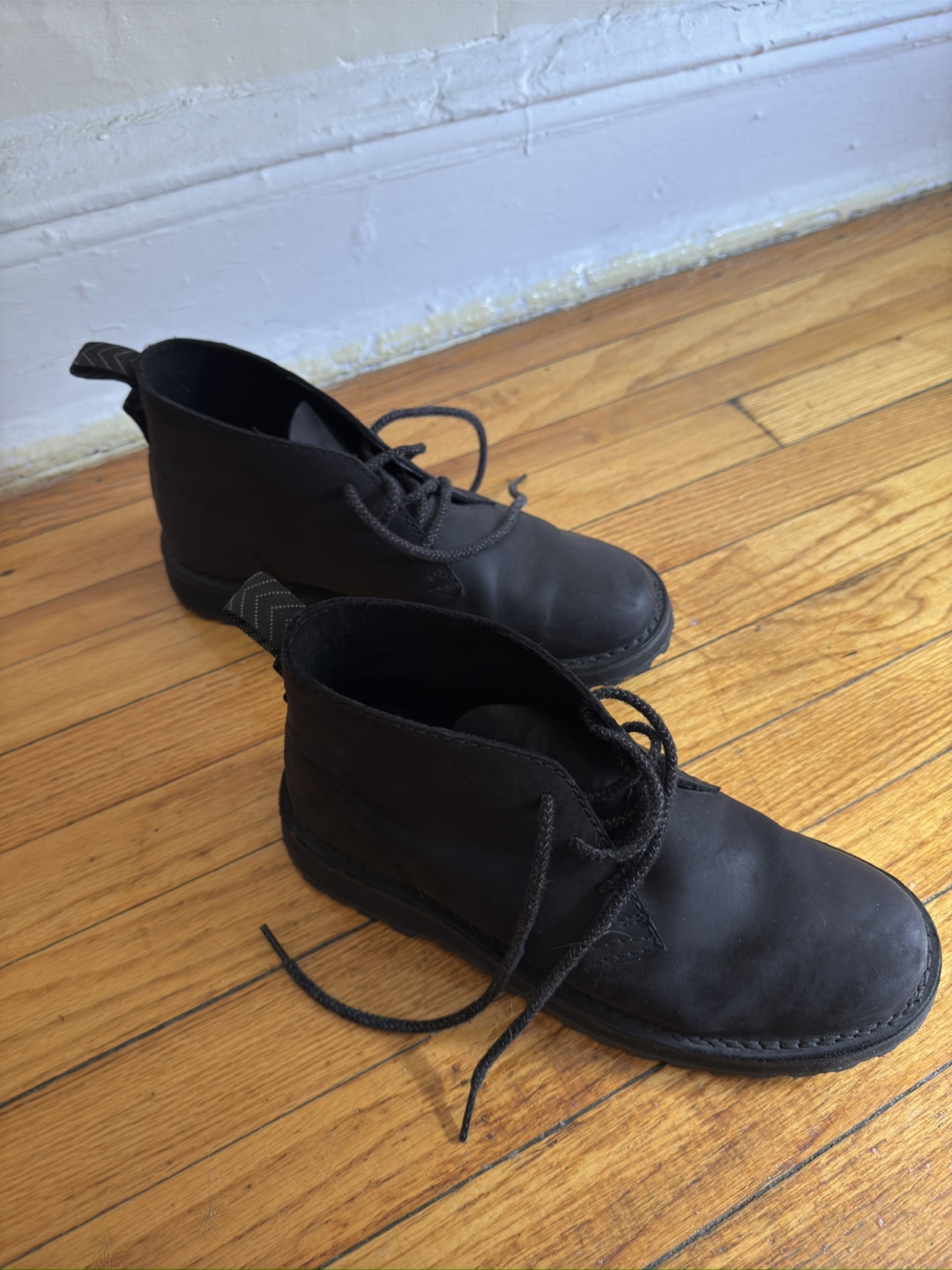 Clarks Signature Black Leather Chukka Boots - EU 42 / US 9 - photo 4