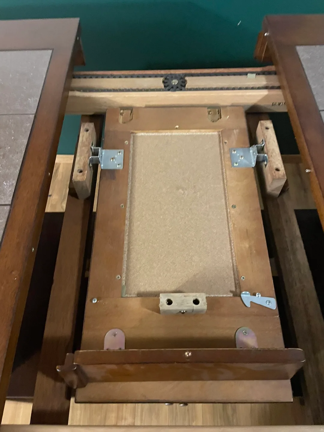 Extendable Dining Table with Chairs image indicator(3)