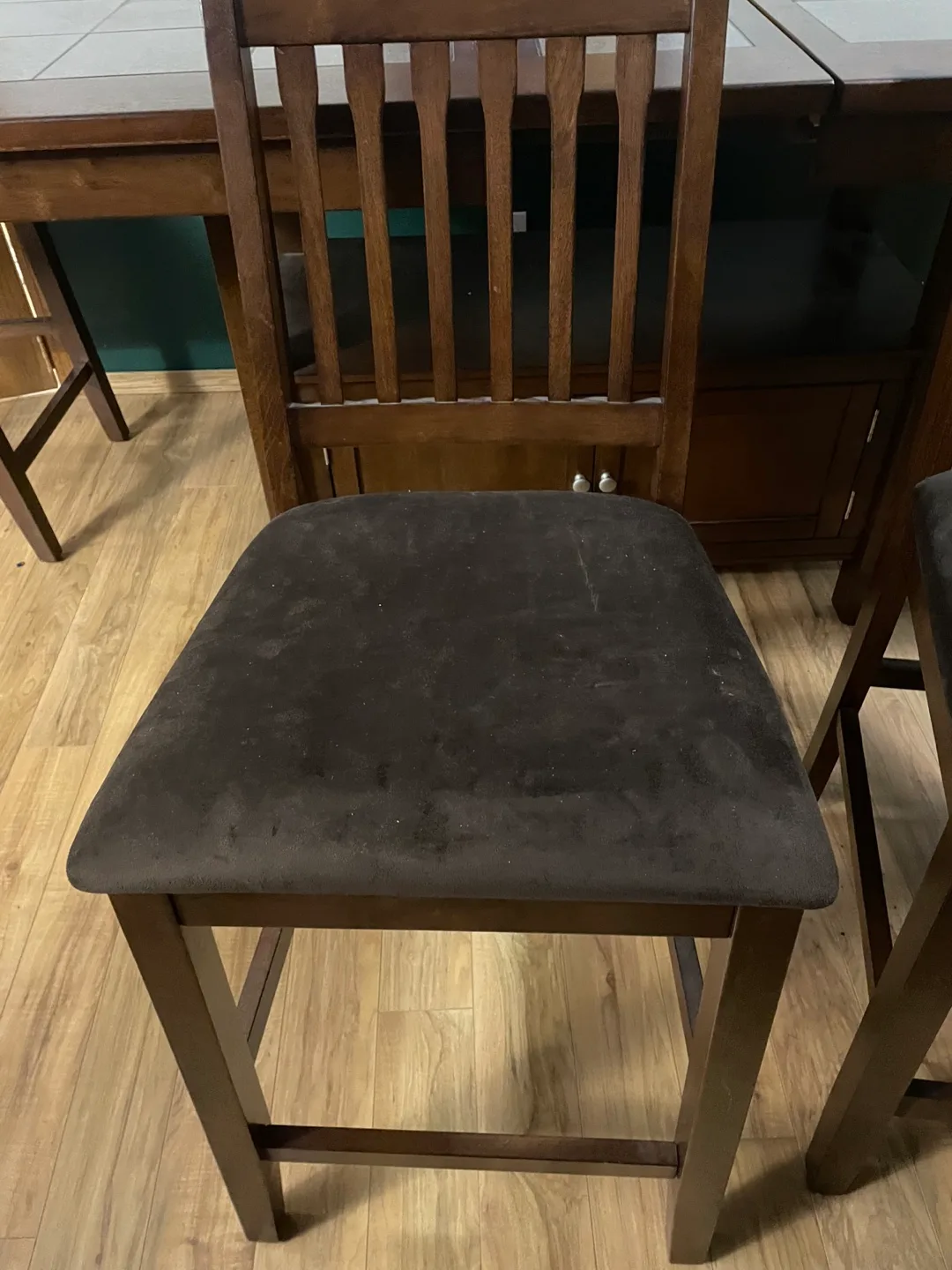 Extendable Dining Table with Chairs image indicator(6)