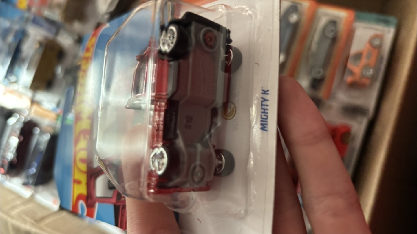 HOT WHEELS I will sell one at a time or as many as you want - photo 3