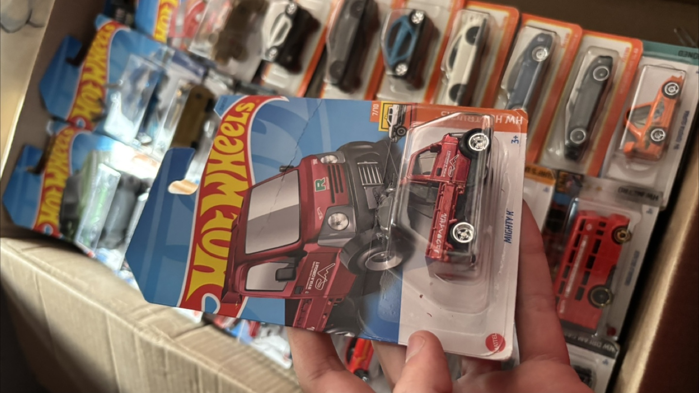 HOT WHEELS I will sell one at a time or as many as you want - photo 4
