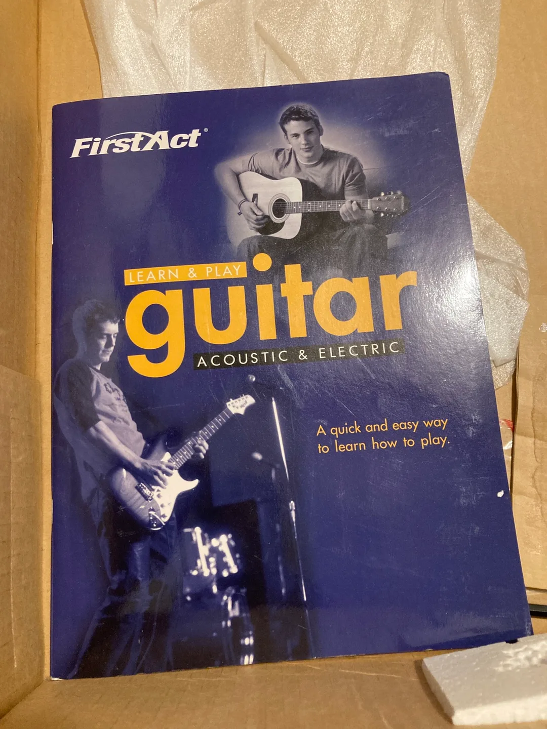 First Act Acoustic Guitar - Player Series image indicator(4)