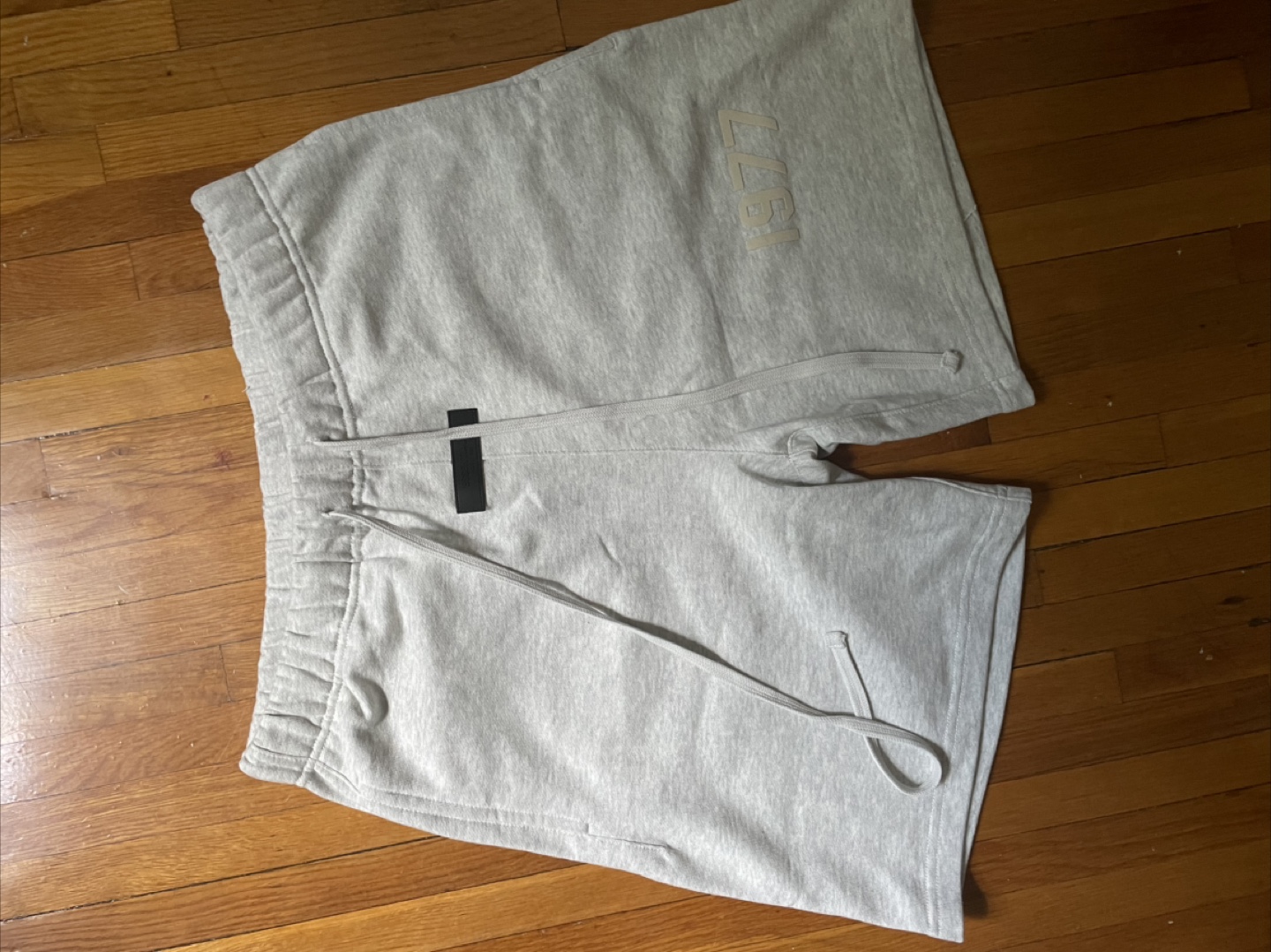 Essentials Fear of God Shorts - Size M - photo 2