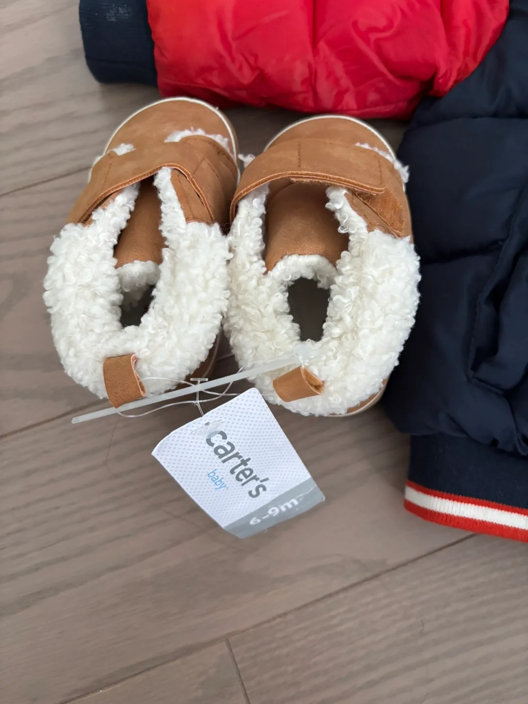 Carter's Baby Shoes (6-9m) & GAP Puffer Jacket image indicator(4)