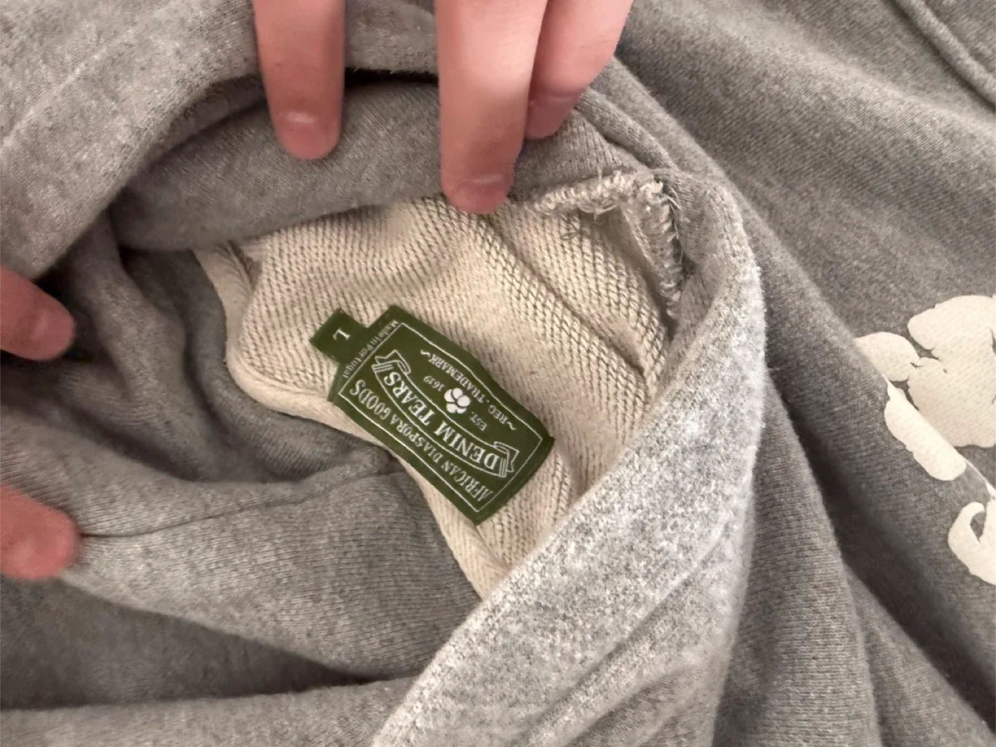 Denim Tears Hoodie - Size L image indicator(3)