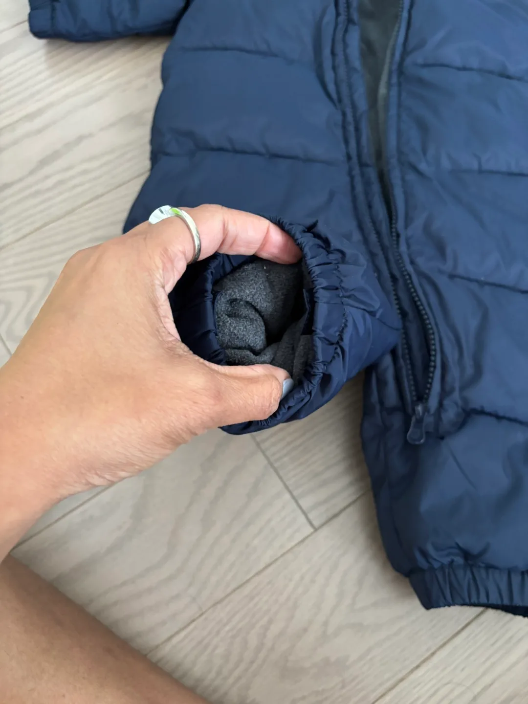 GAP Baby Snowsuit with Hat - 6-12 Months image indicator(3)