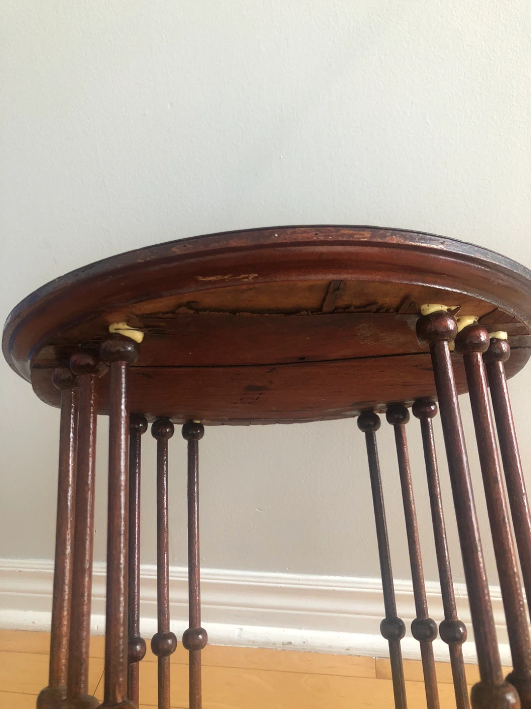 Vintage Wooden Side Table - photo 3