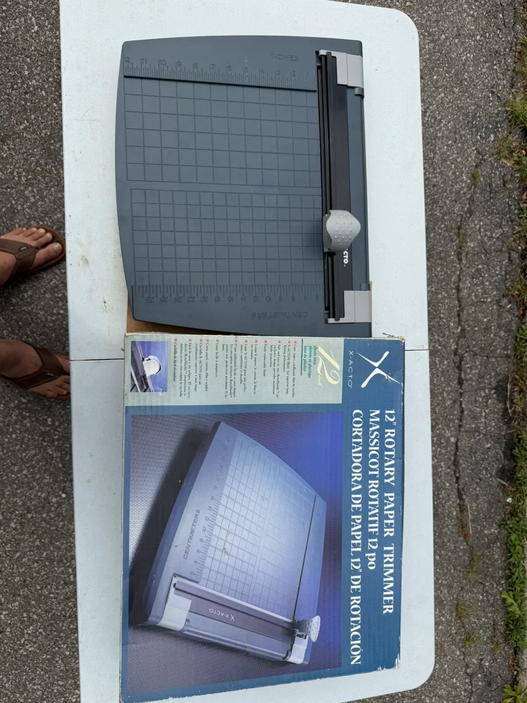 X-Acto 12" Rotary Paper Trimmer w/ Box image indicator(2)