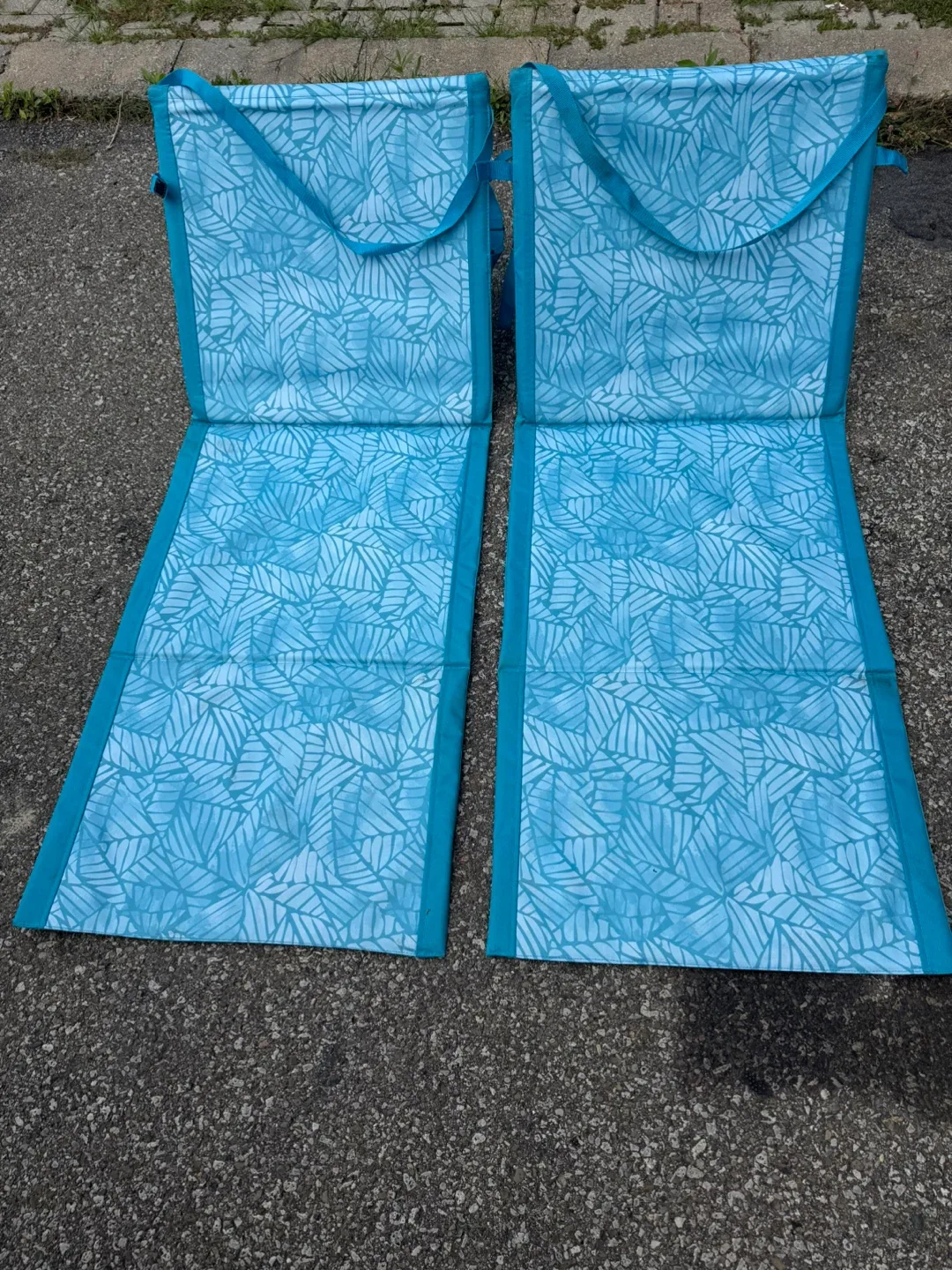 LightSpeed Outdoors 2-Pack Loungers - Blue thumbnail