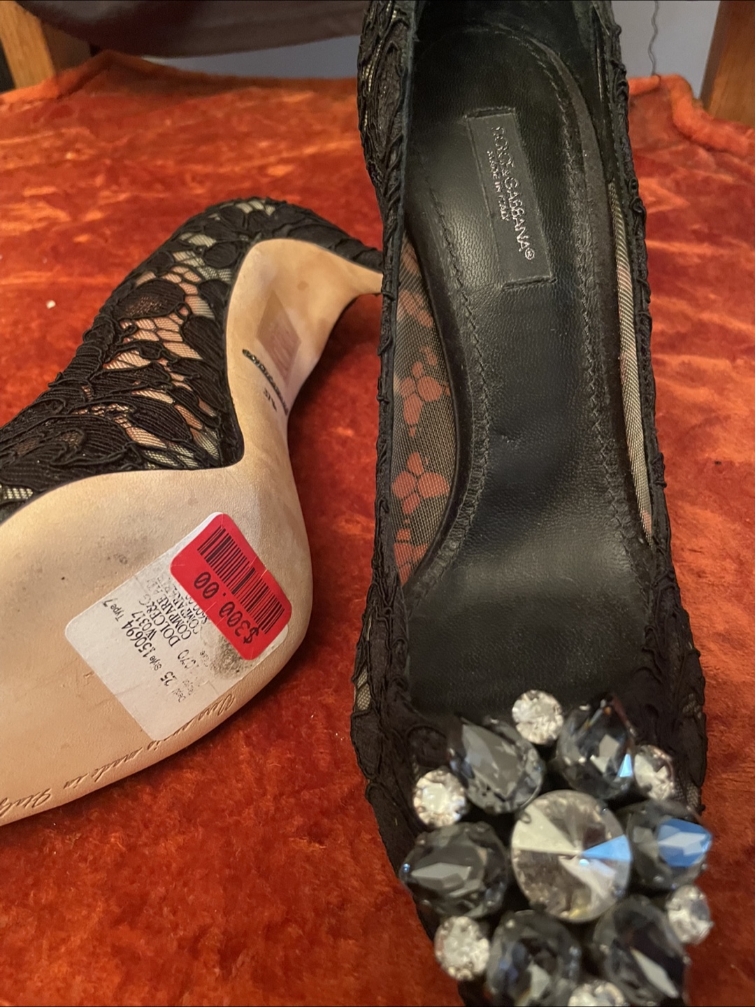 Dolce&Gabbana Black Lace Heels - Size 36 - photo 3