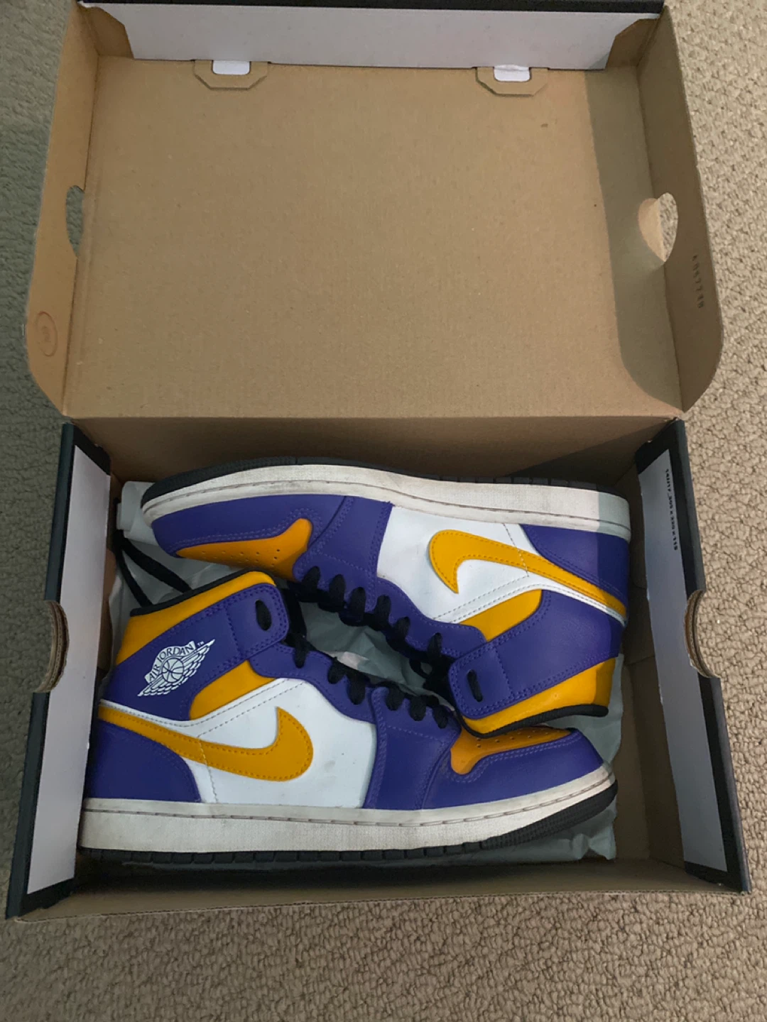 Air Jordan 1 Mid Lakers Shoes, Size 7.5