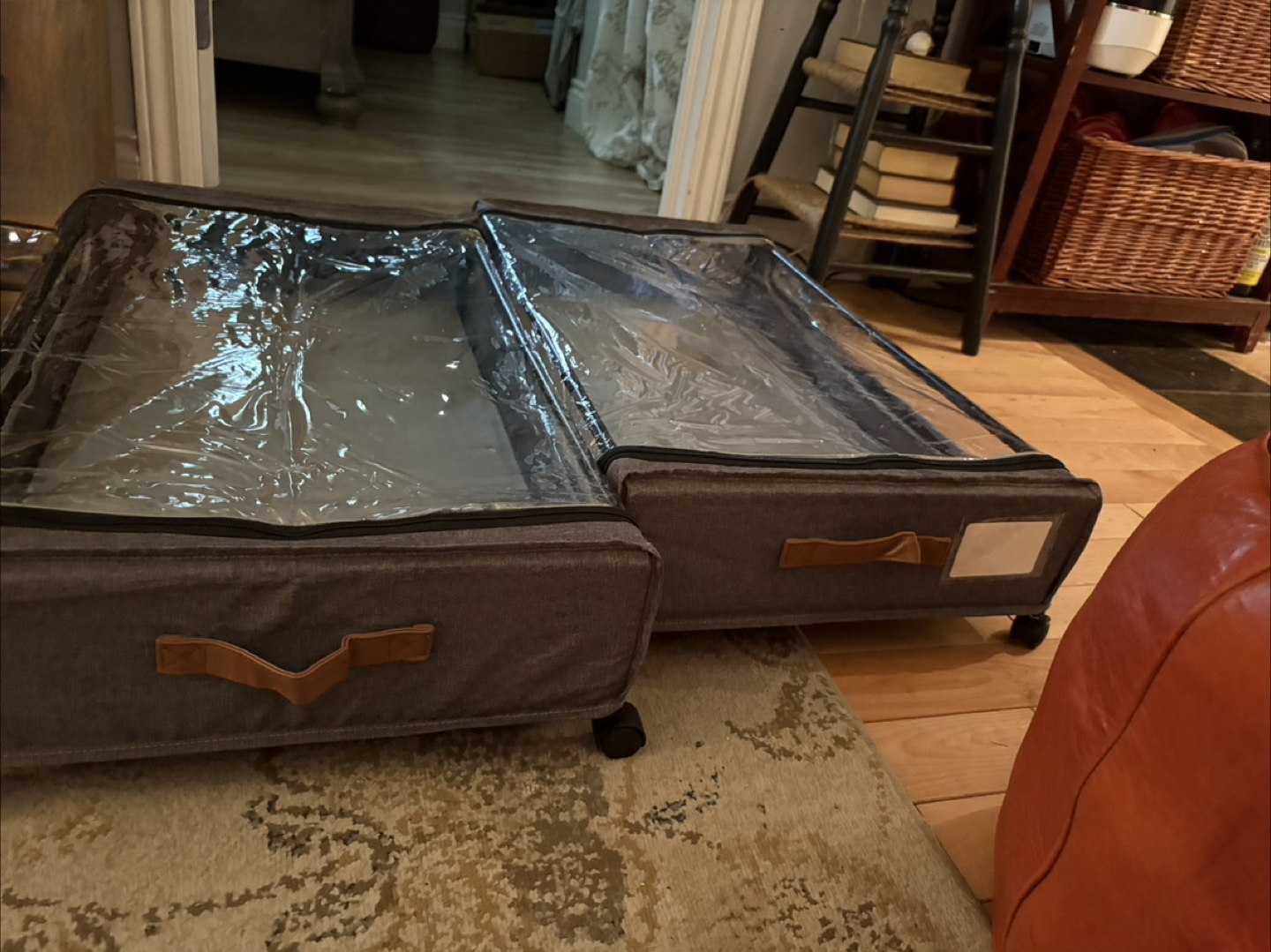 Underbed Storage Container - Like New! - photo 3