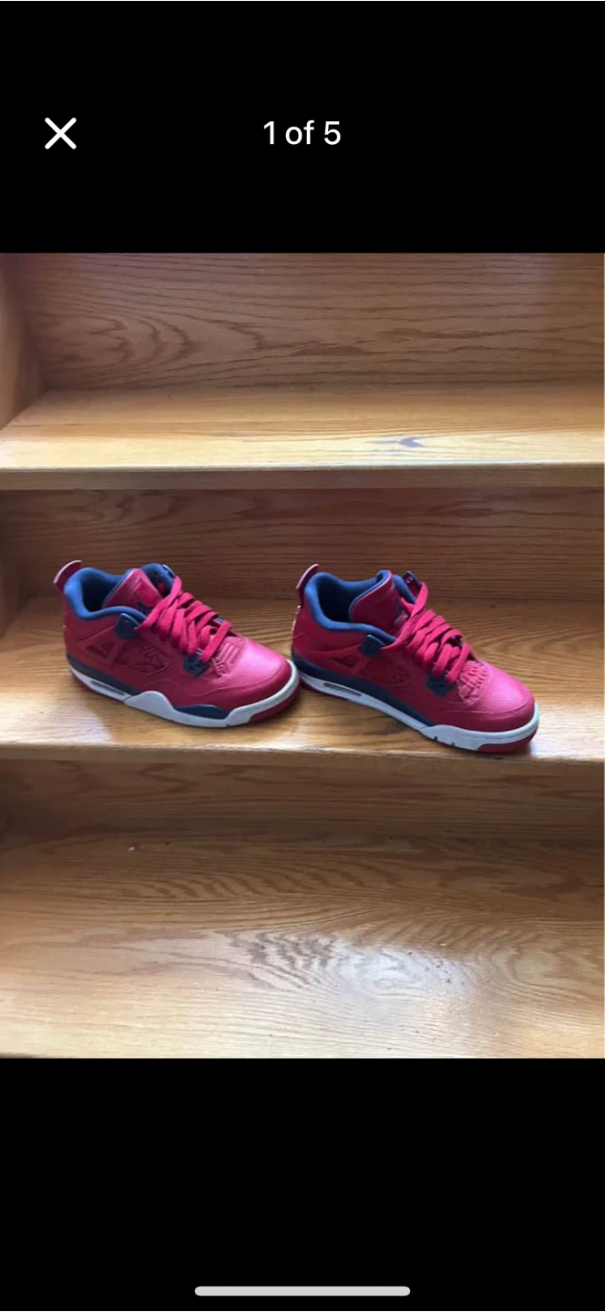 Jordan 4 Retro Red Thunder - Size 5.5Y