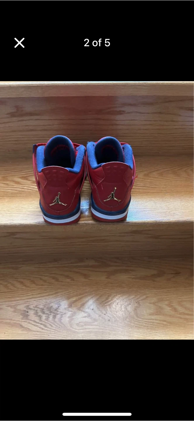 Jordan 4 Retro Red Thunder - Size 5.5Y - photo 2