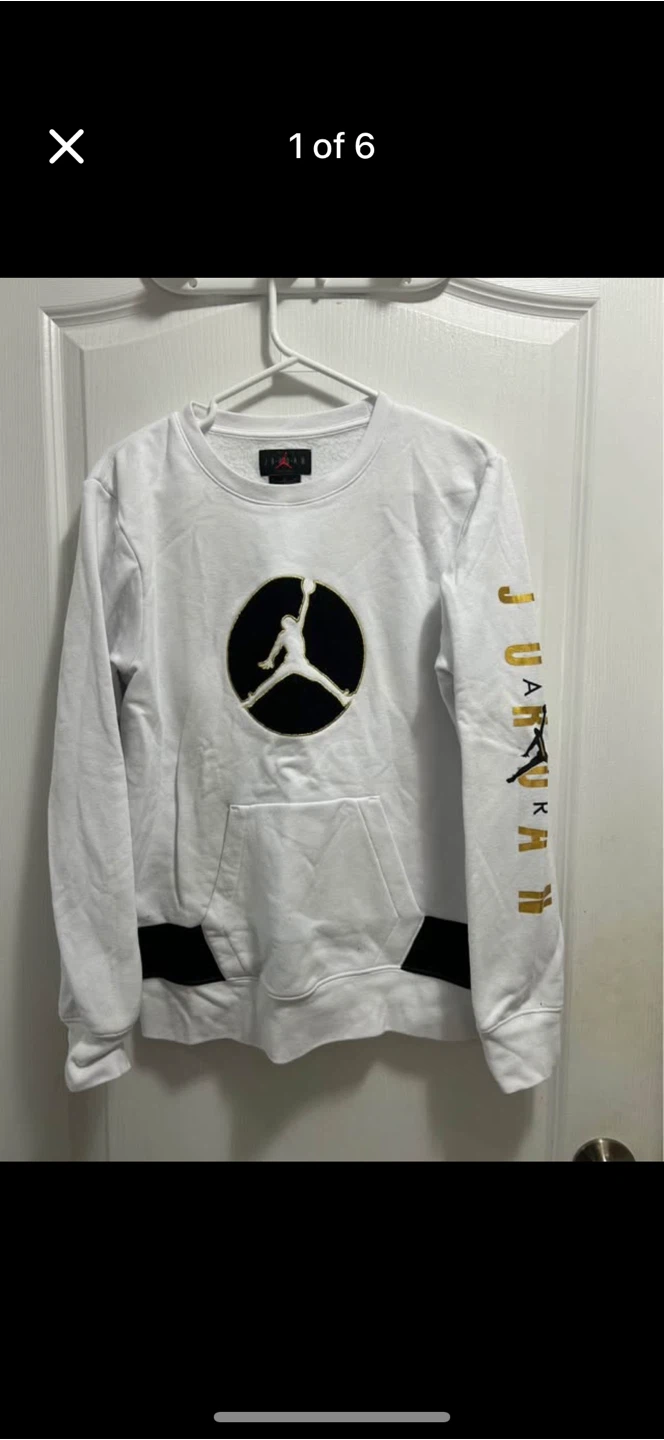 Champion & Jordan Sweatshirts - Size XL