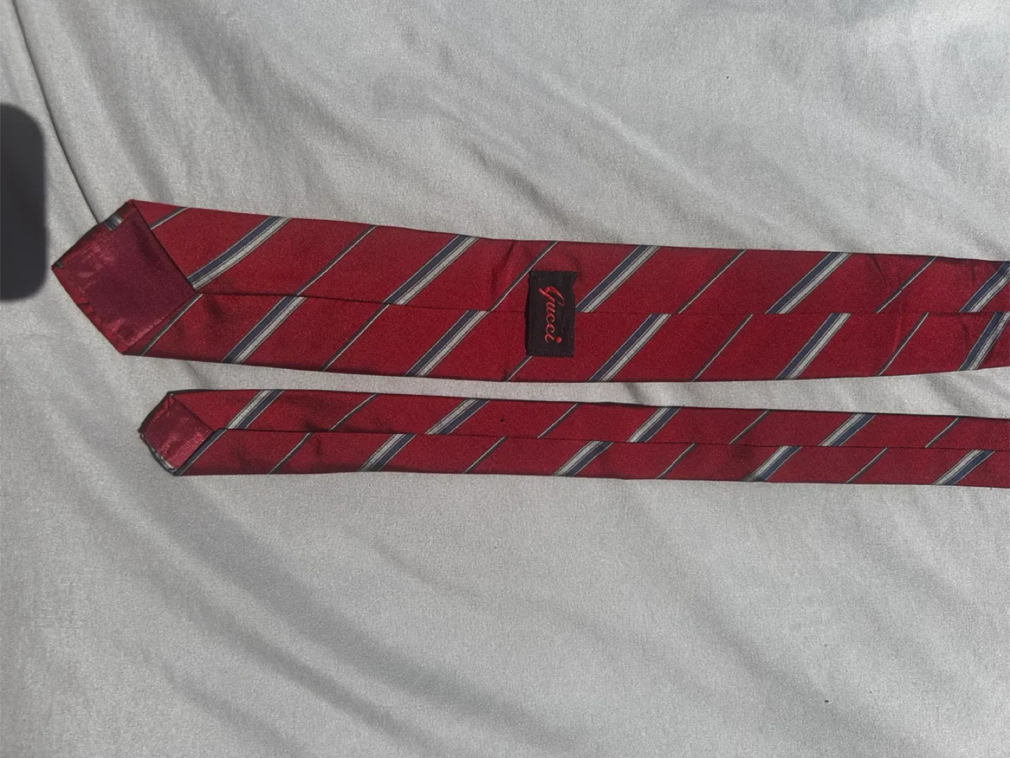 Vintage Gucci Red Striped Tie image indicator(2)