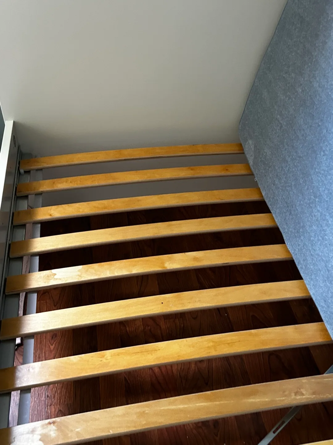 IKEA SLÄKT Twin Bed Frame w/ LURÖY Slatted Base image indicator(5)