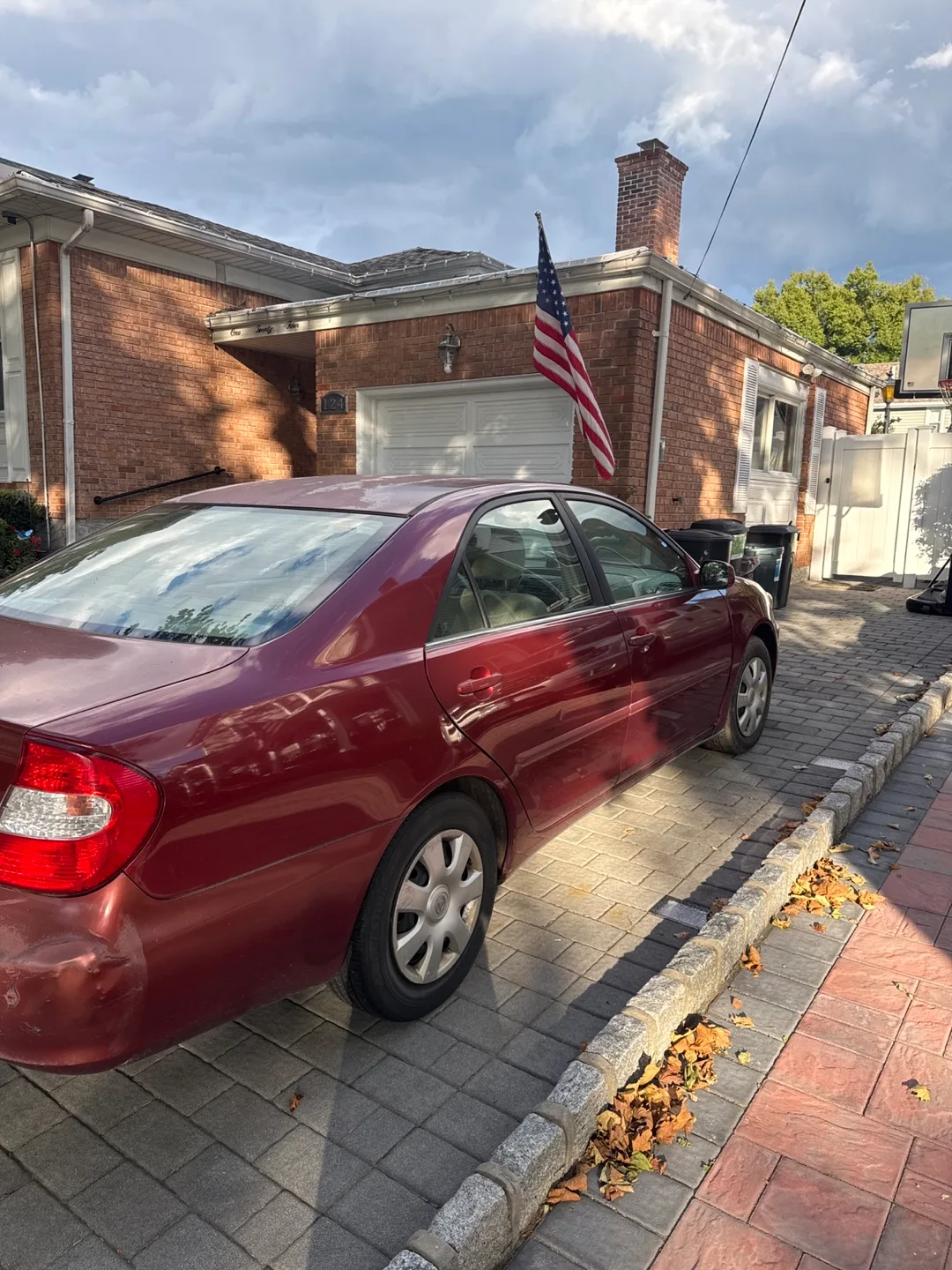 Used Toyota Camry LE - Red Sedan image indicator(3)