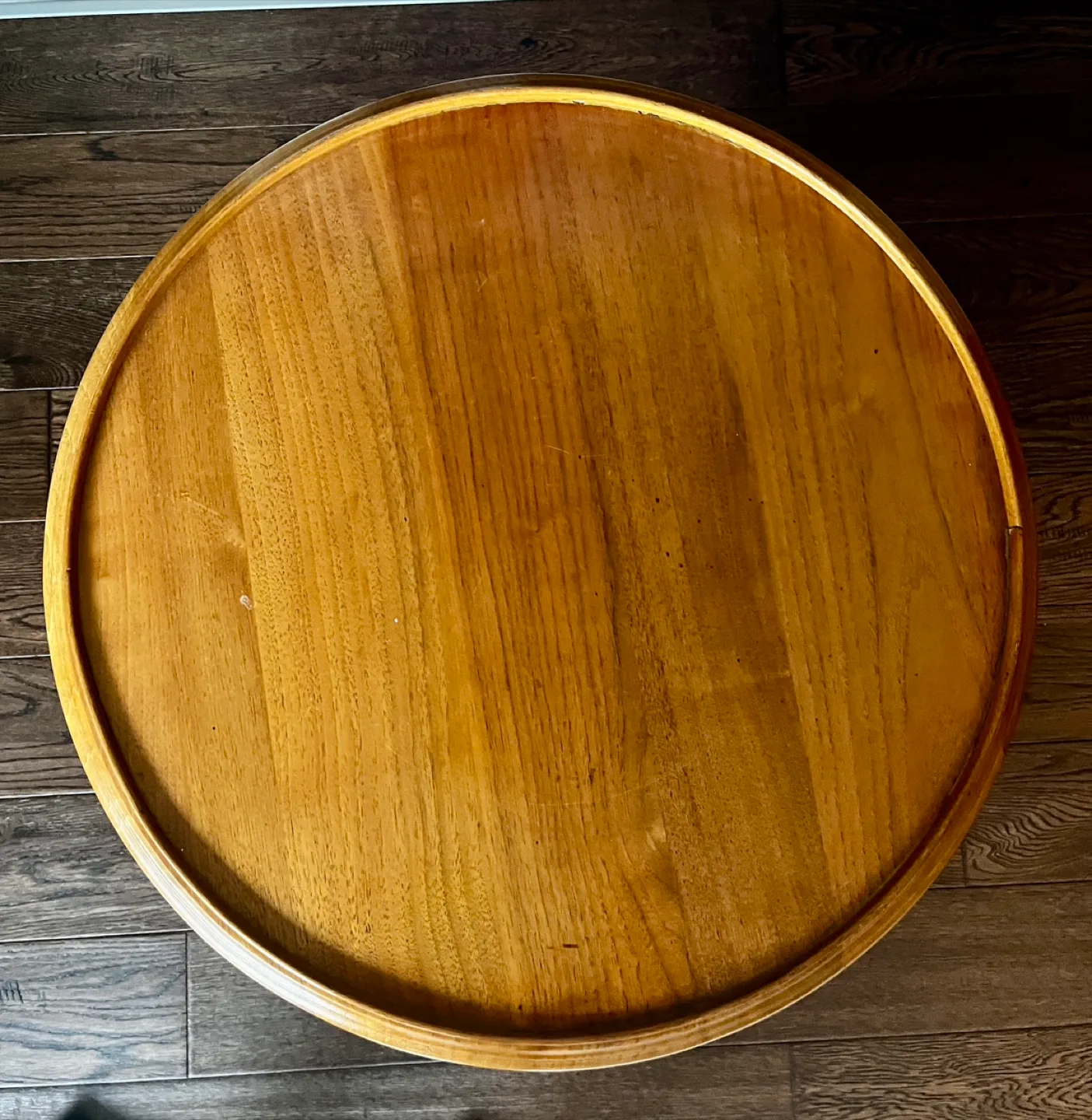 Round Wooden Side Table - 22 inch diameter image indicator(2)