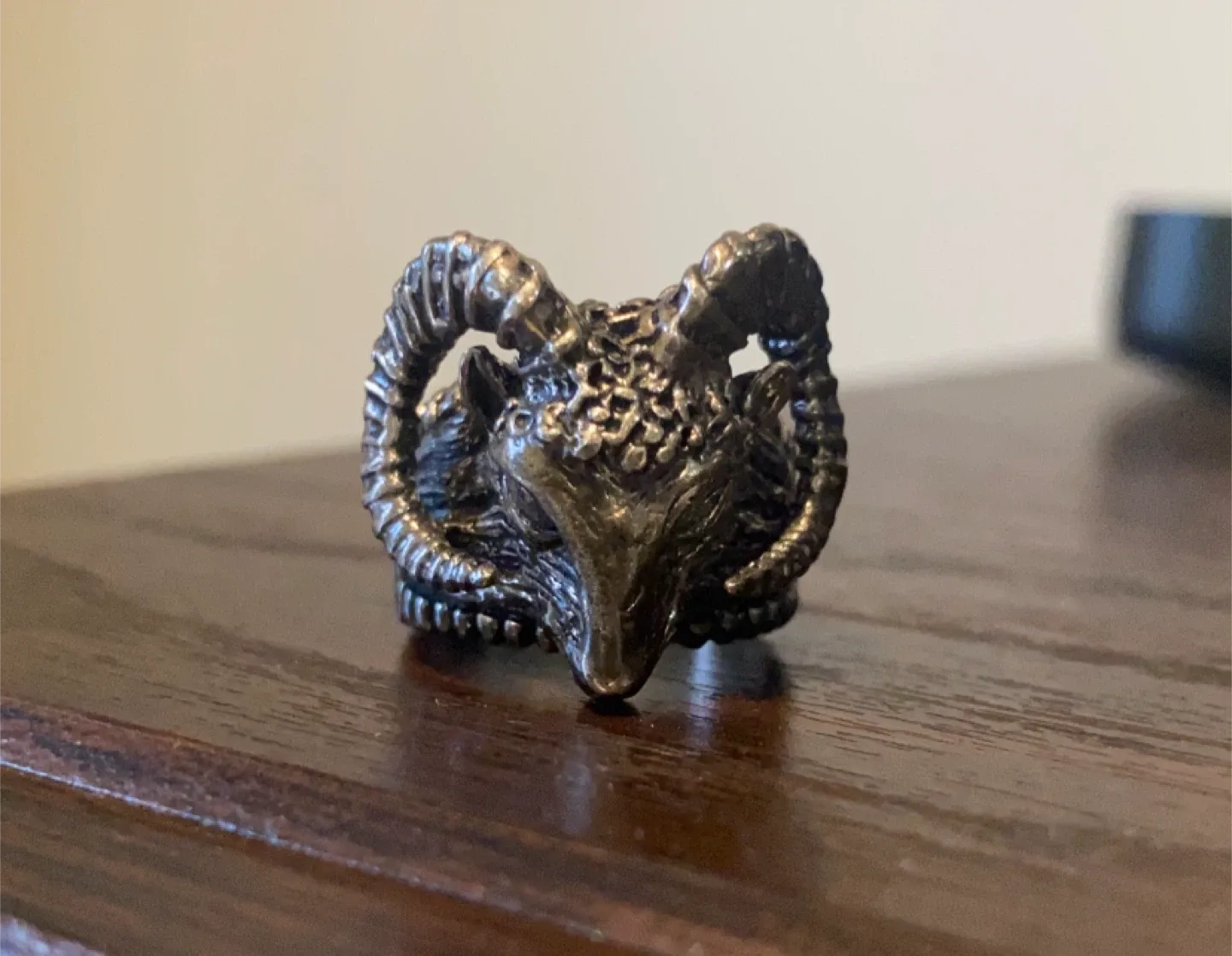 Aries Ram Head silver Ring 6.5-7 image indicator(2)