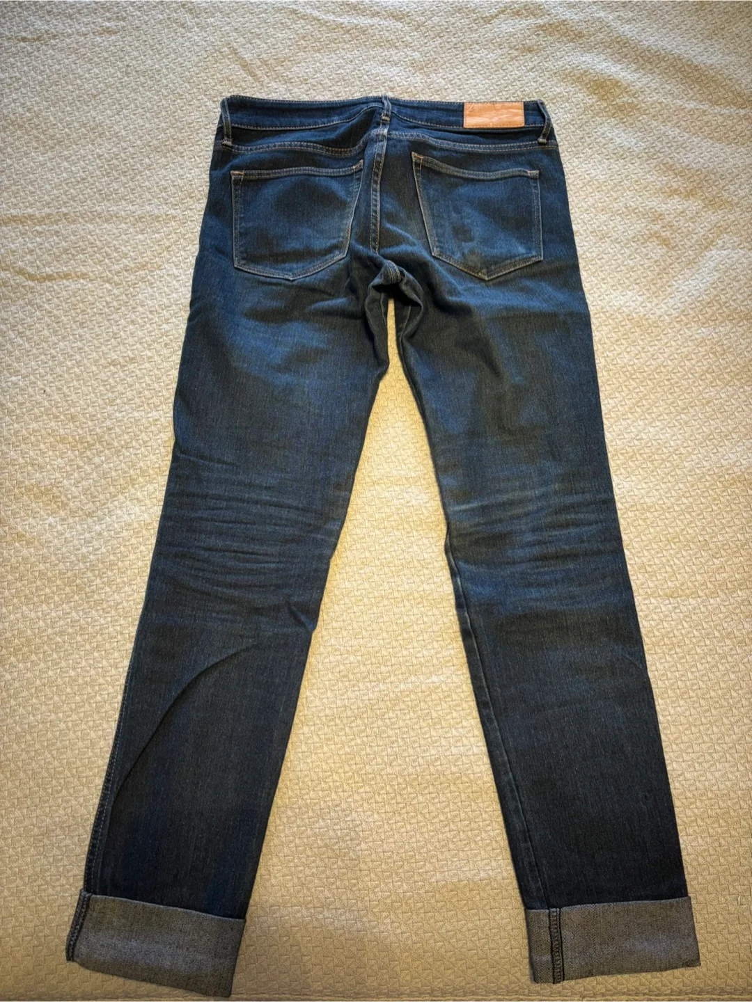 Women’s Dark Blue Jeans image indicator(2)