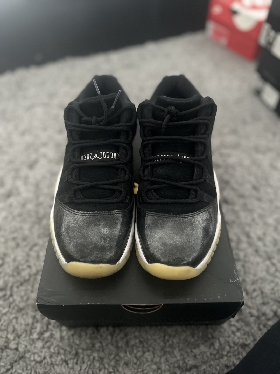Jordan 11 low Barons size 6.5Y - photo 2