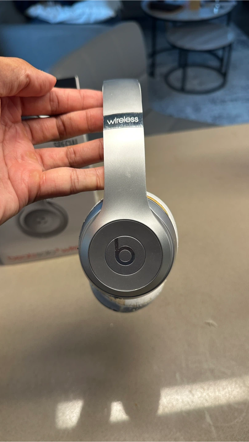 Beats Solo3 Wireless Headphones - Silver - photo 3