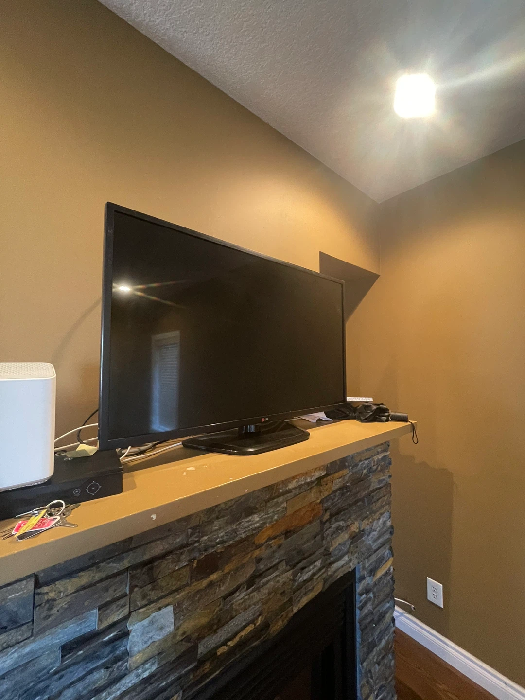 LG SmartTV - photo 2