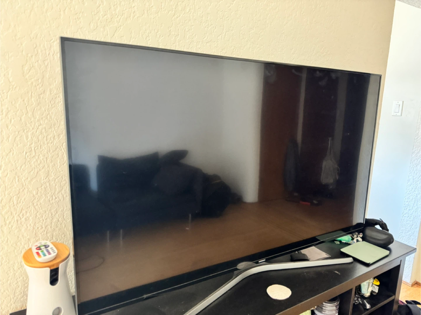 Samsung Smart TV with Roku - photo 2
