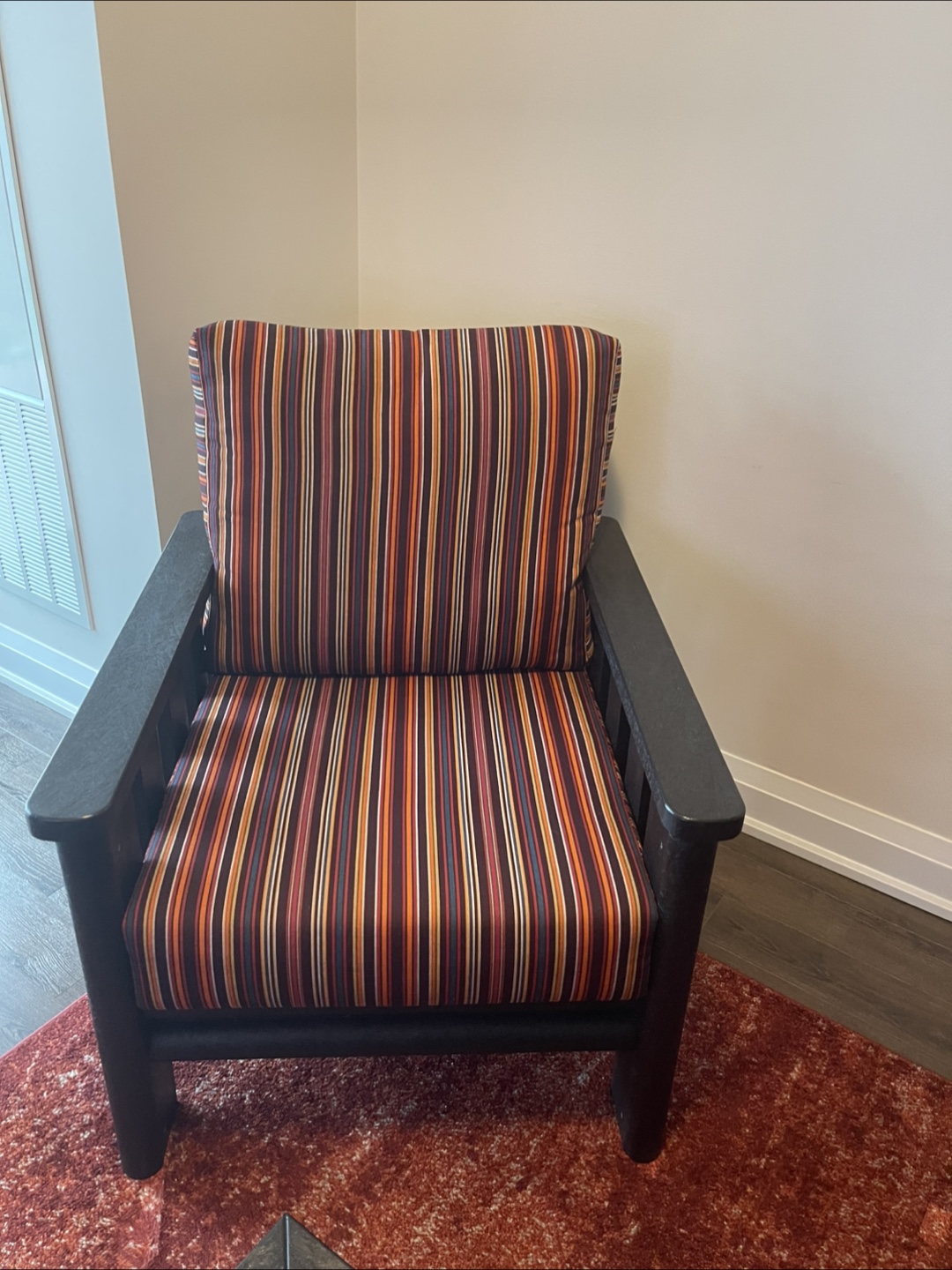 Striped Armchair and Coffee Table Set - photo 4