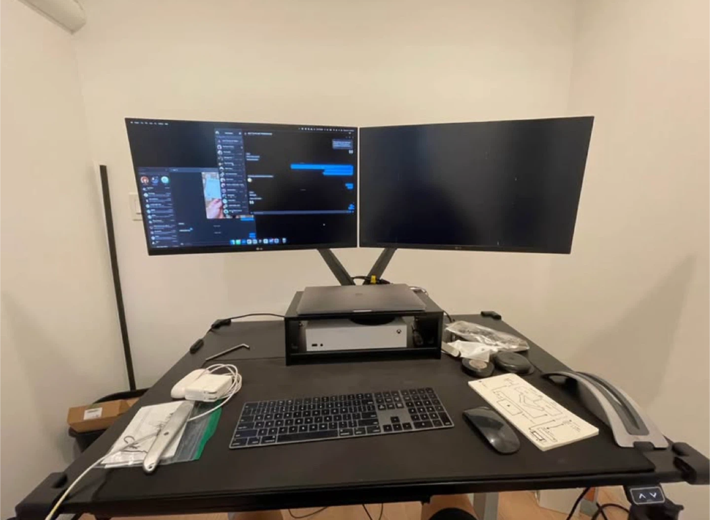 Jarvis Dual Monitor Arm - photo 2