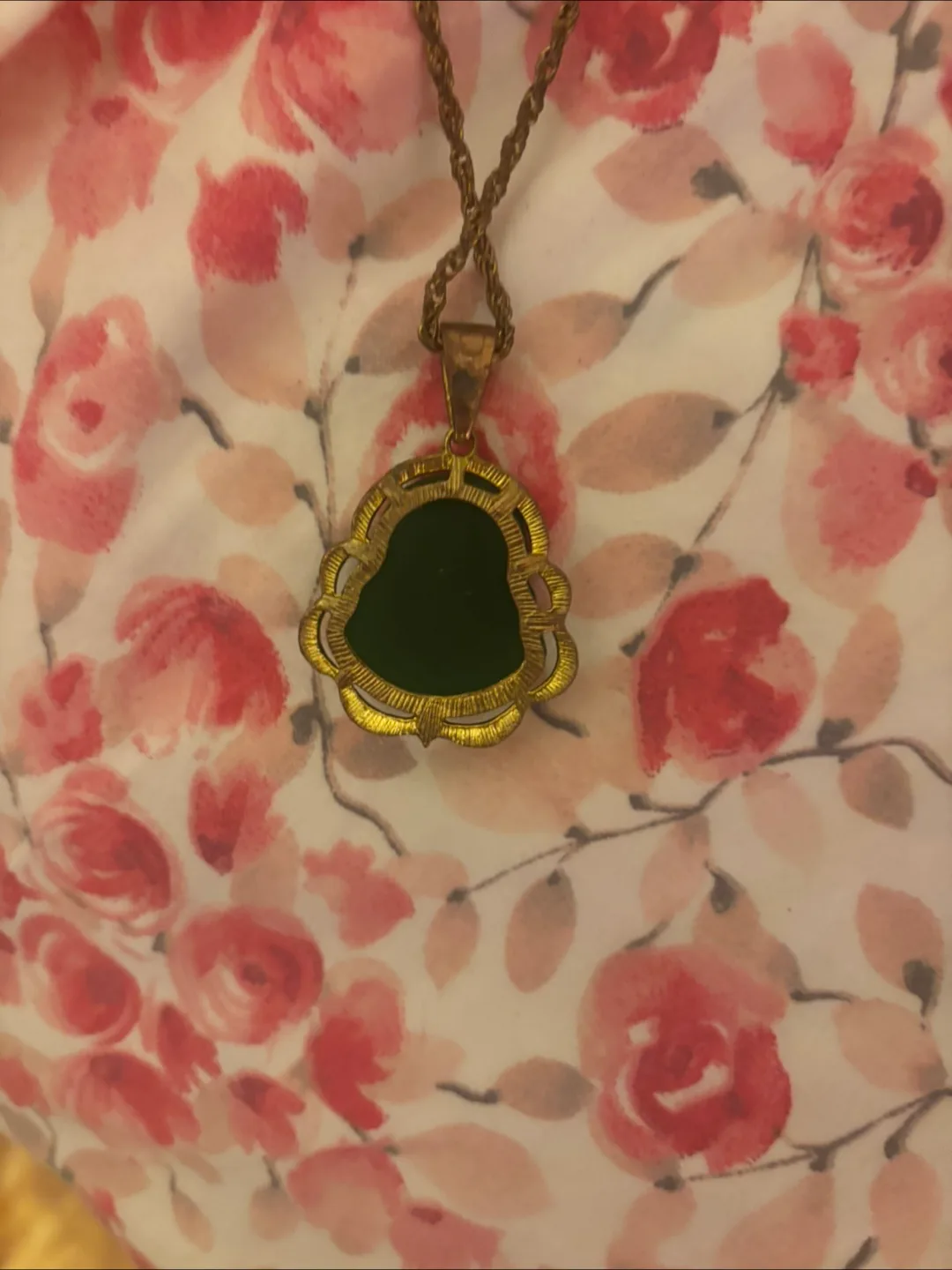 Buddha Pendant Necklace - Gold and Green image indicator(3)