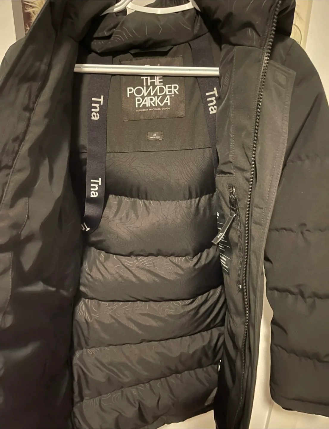 Sale NEW Aritzia Tna The Powder Parka - Black image indicator(6)