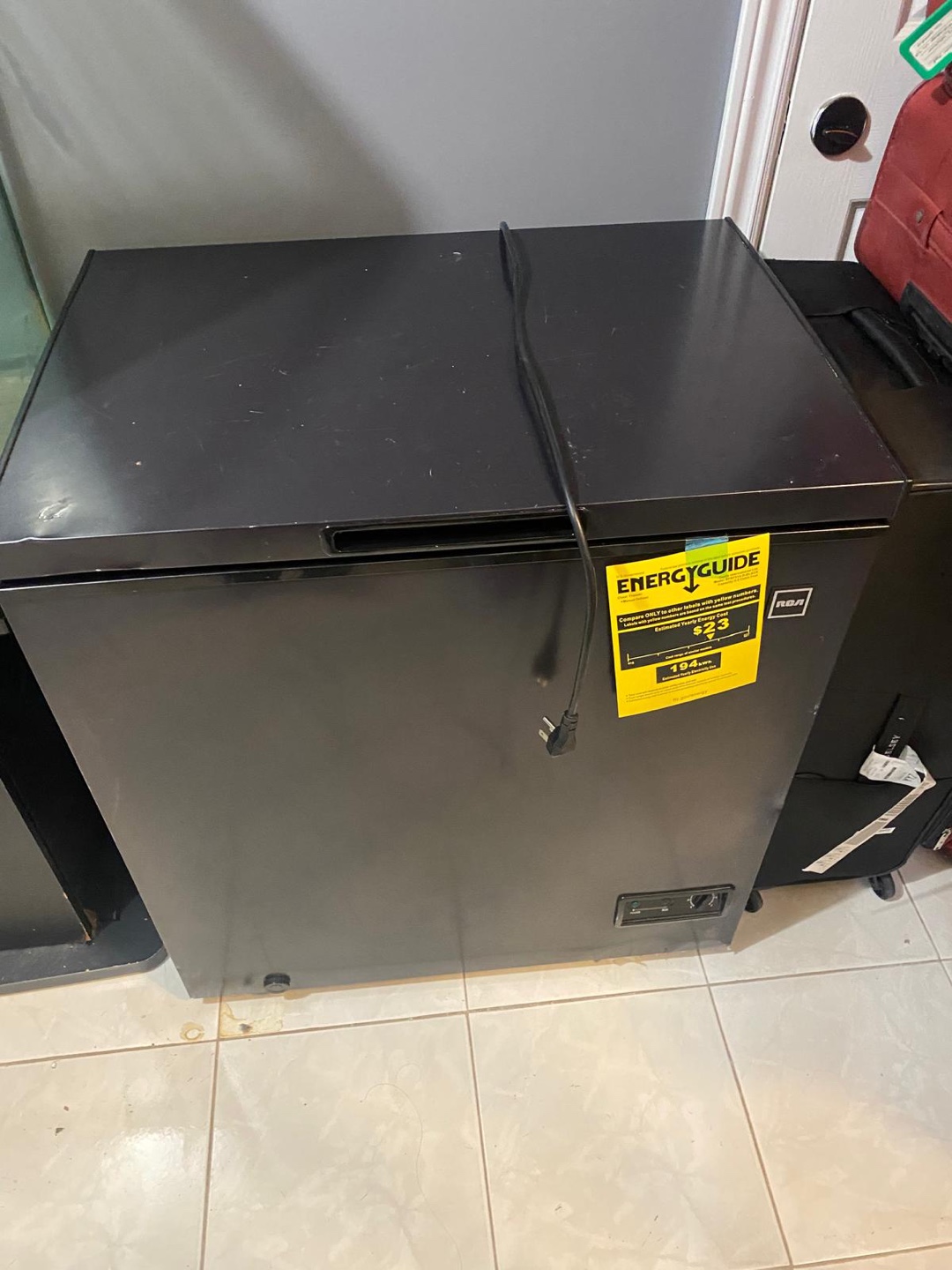 RCA Chest Freezer - 5 Cubic Feet