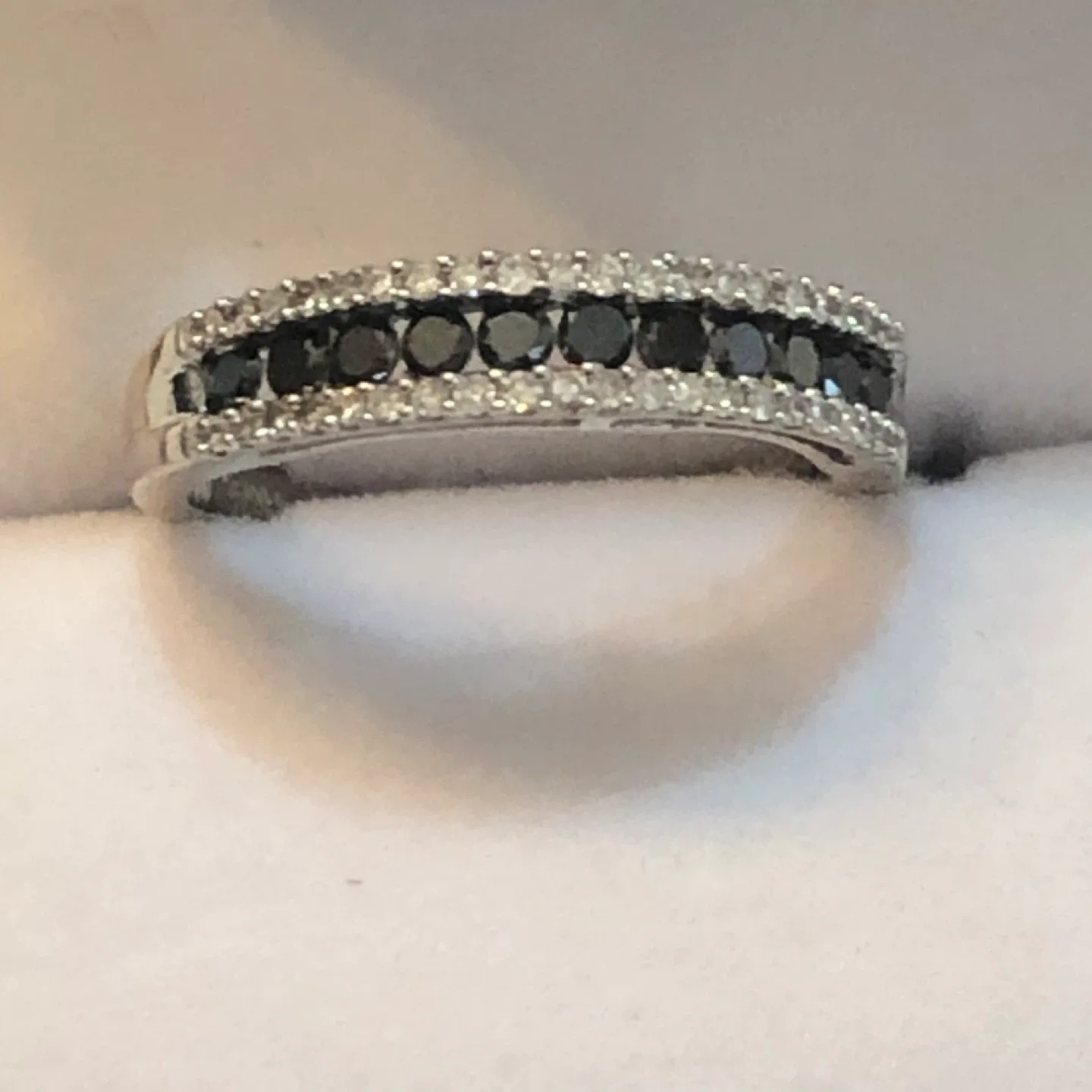 925 Sterling Silver Black White Diamond Ring thumbnail