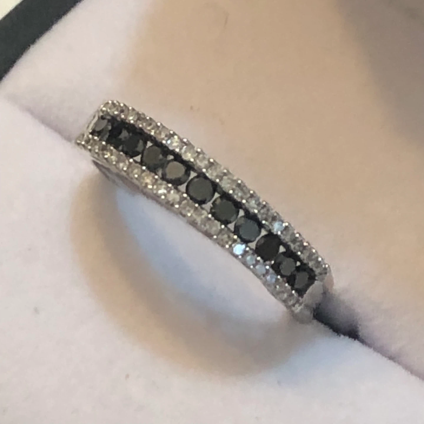 925 Sterling Silver Black White Diamond Ring - photo 2