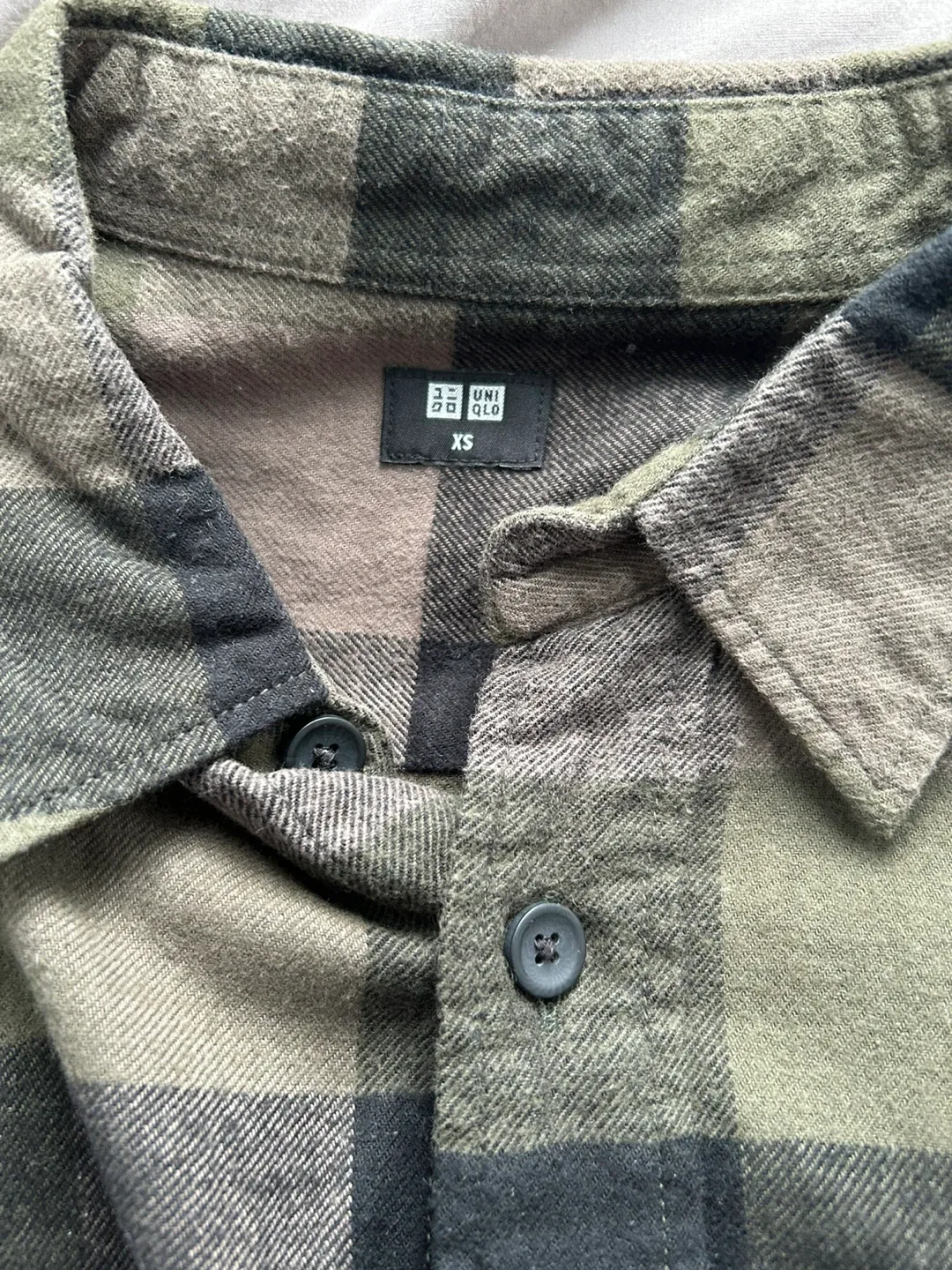 Uniqlo Flannel Shirt - Size XS image indicator(2)