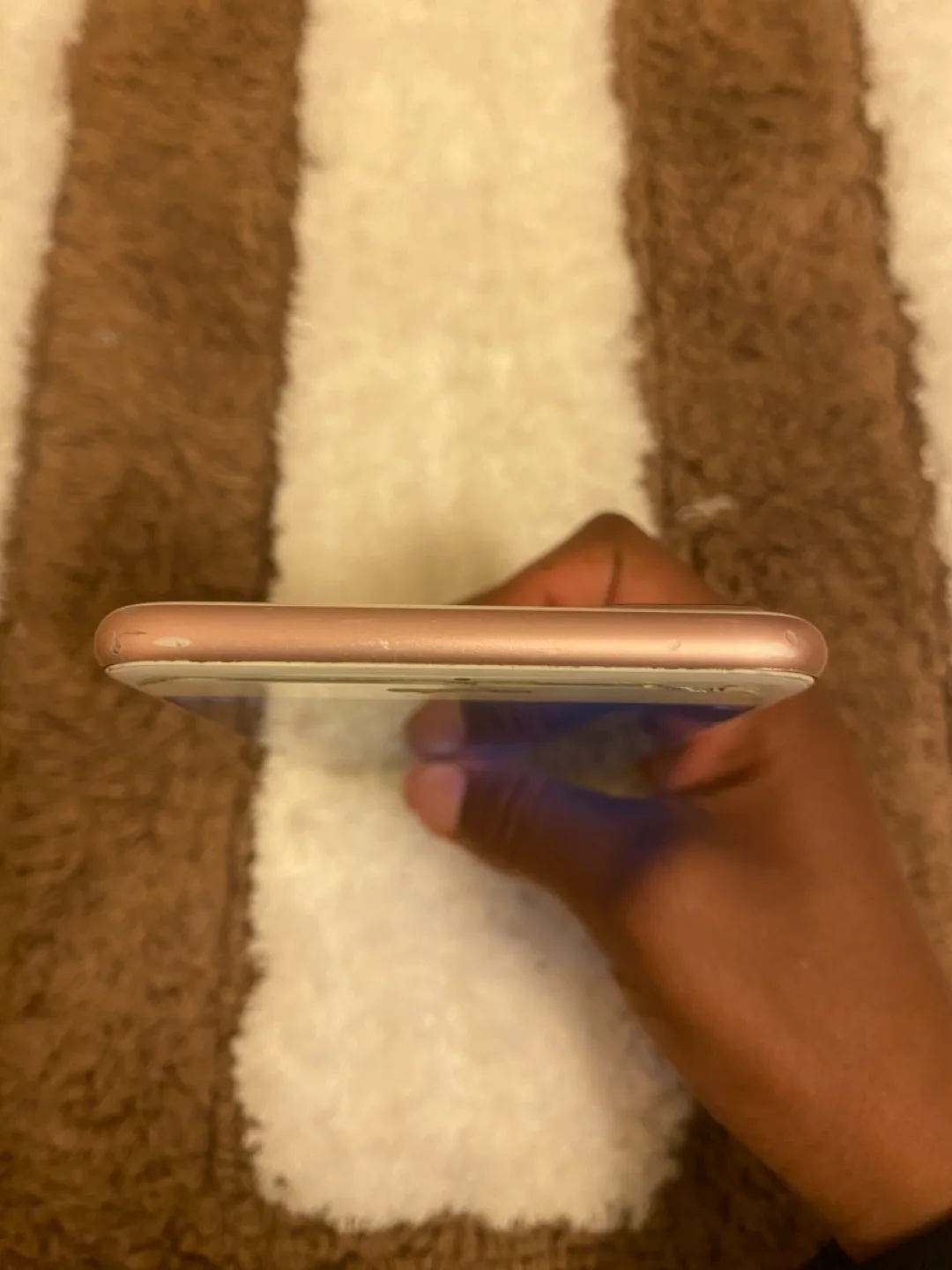 Used iPhone 7 Plus - Rose Gold image indicator(5)