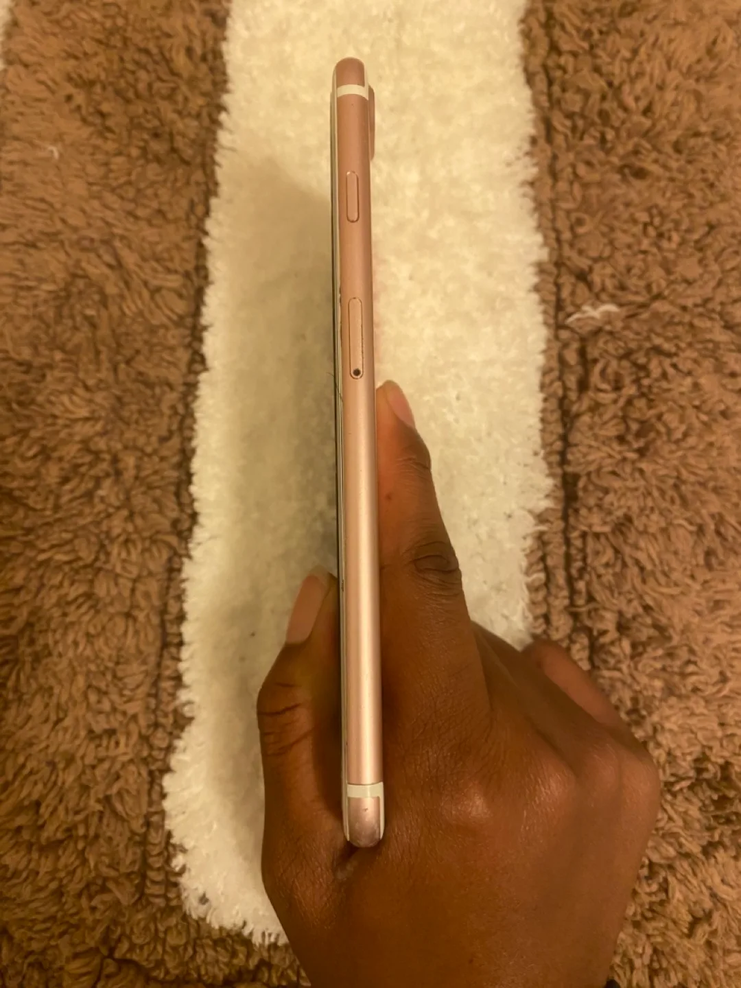 Used iPhone 7 Plus - Rose Gold image indicator(4)