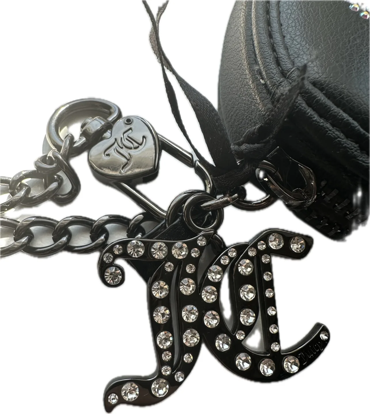 Juicy Couture Heart Zip Around Wallet On Chain image indicator(4)