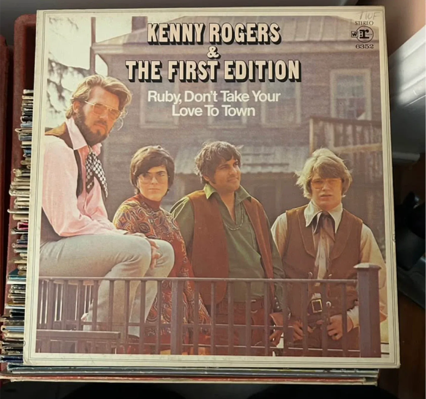 Vintage Vinyl Records image indicator(5)