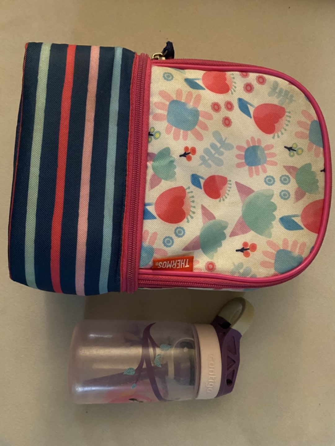 kids Thermos lunchbag and contigo water bottle - photo 2