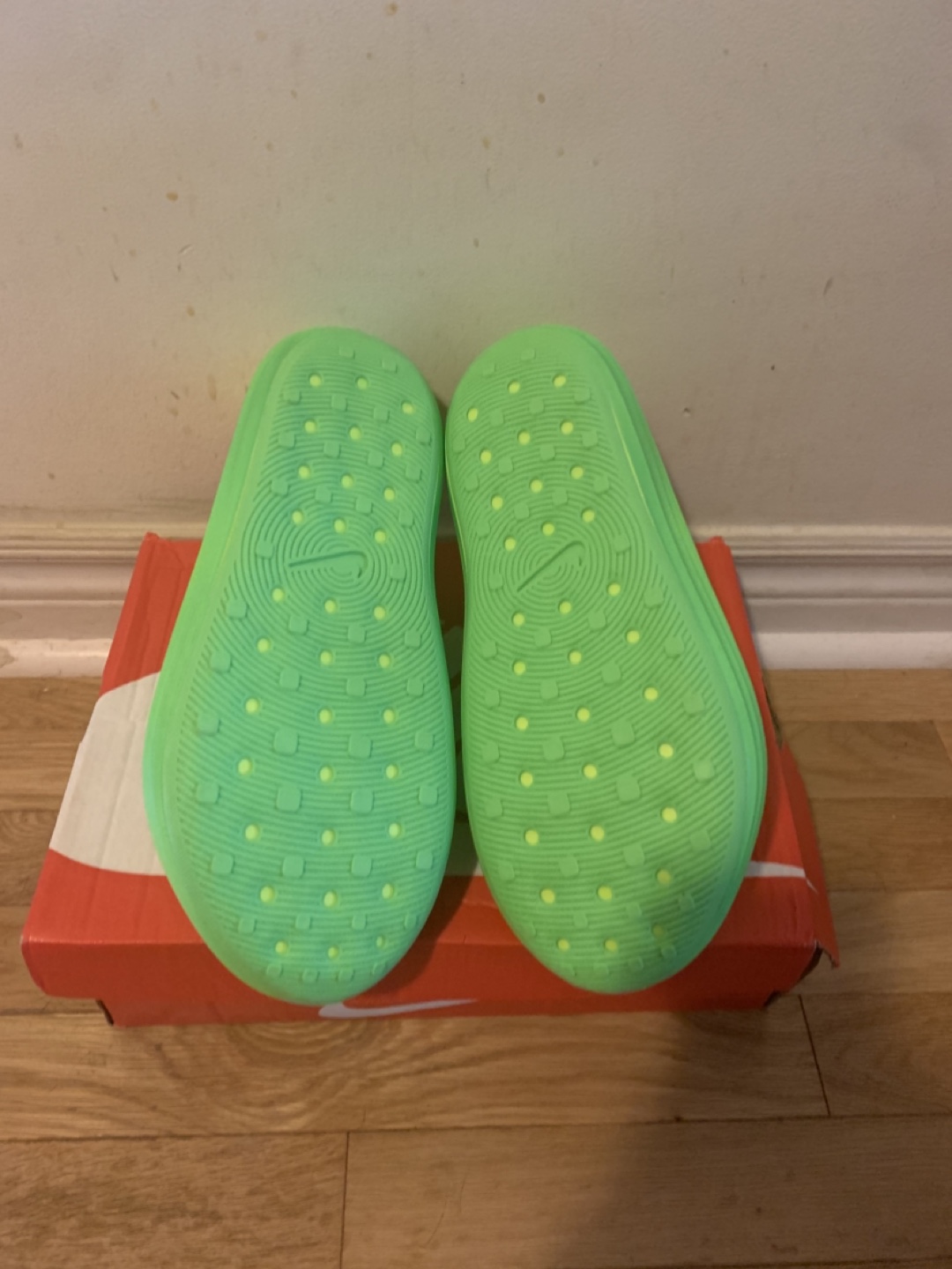 New Nike rejuven8 Size 11 - photo 5