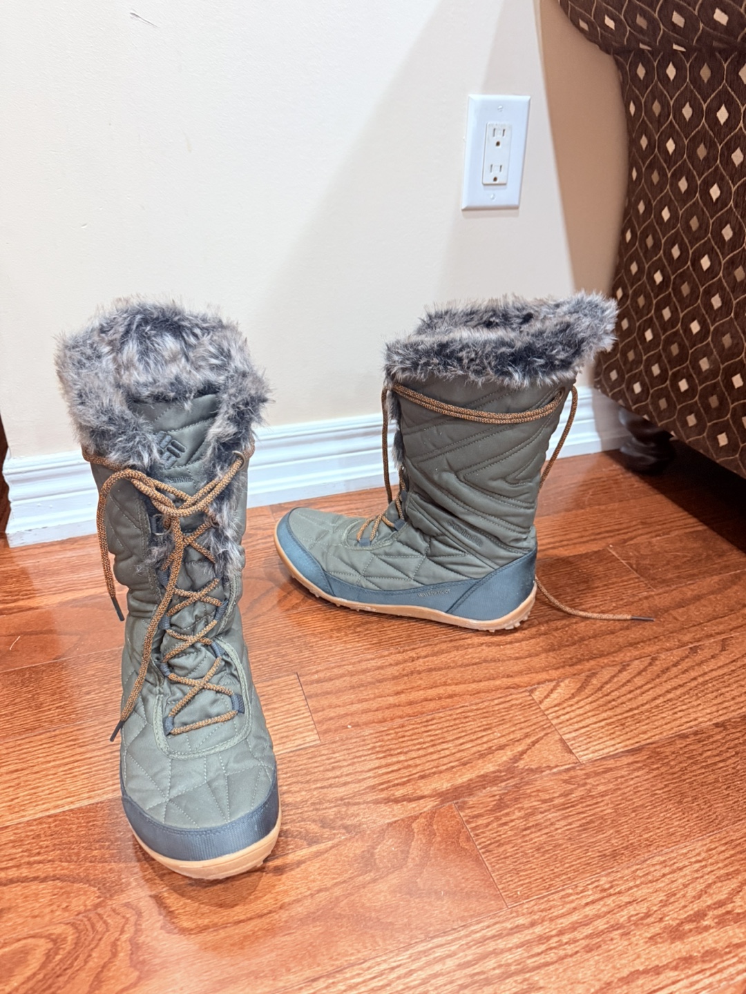 Columbia Women's Ice Maiden II Boots, Size 8 - photo 3