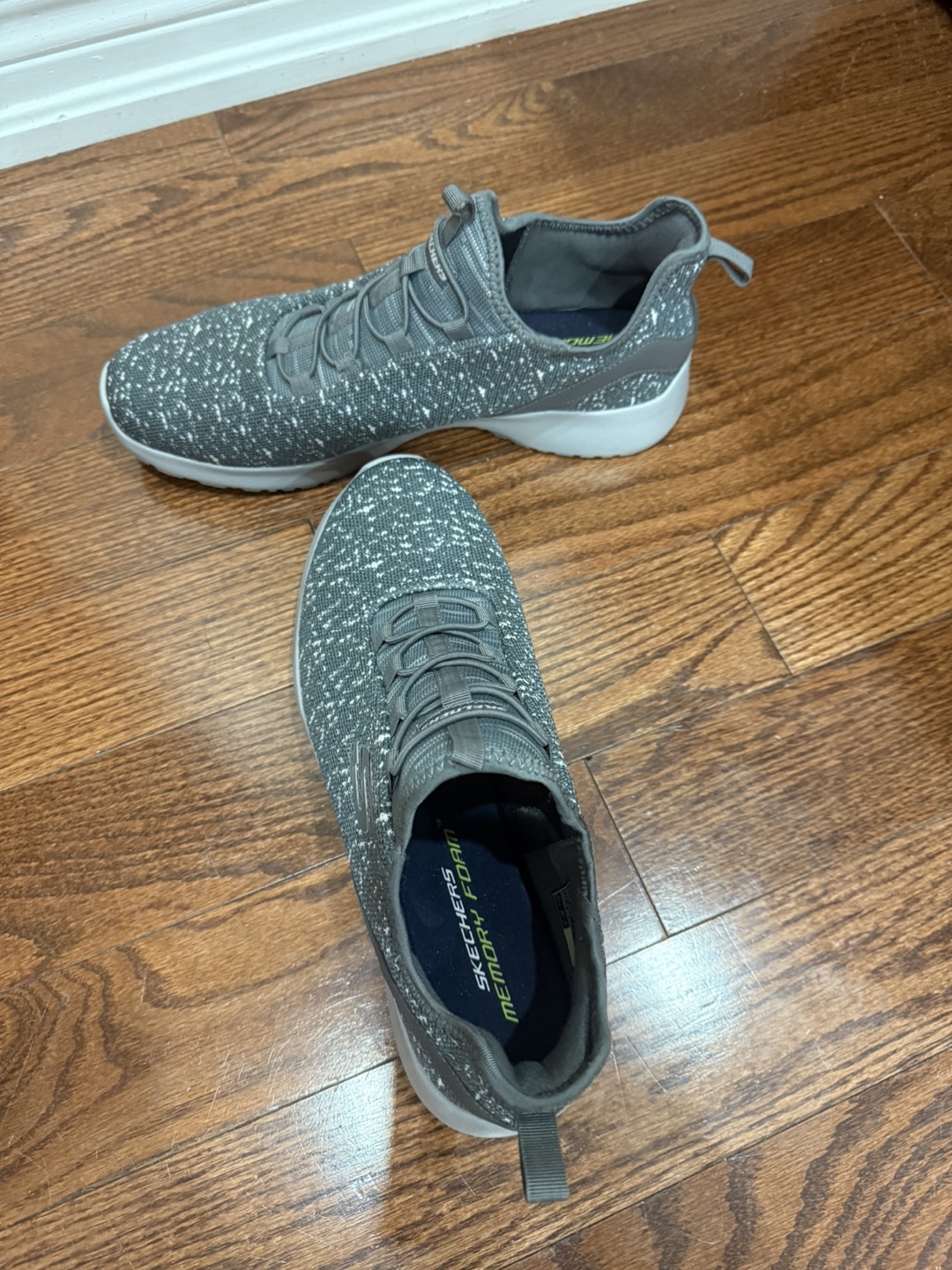 Skechers Women’s Gray Memory Foam Shoes, Size 9 - photo 3