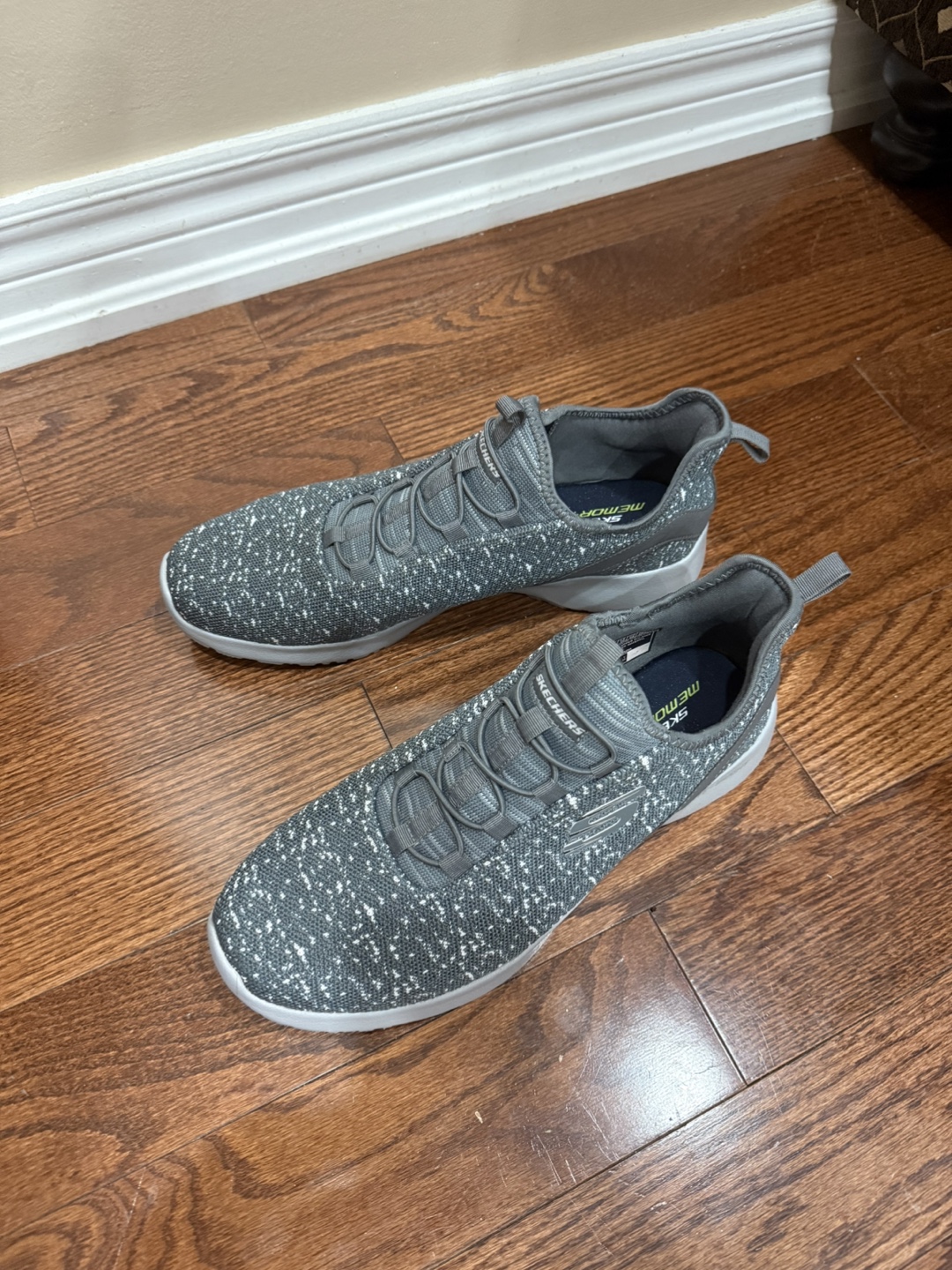 Skechers Women’s Gray Memory Foam Shoes, Size 9 - photo 2