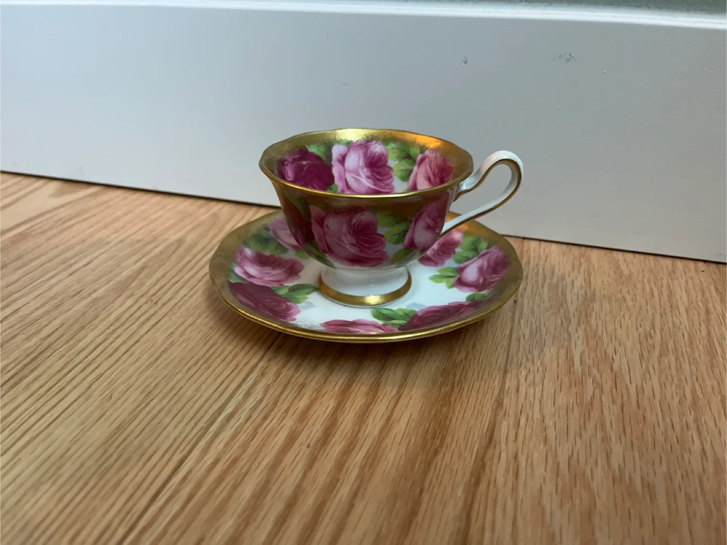 Royal Albert English Rose Tea Cup & Saucer thumbnail